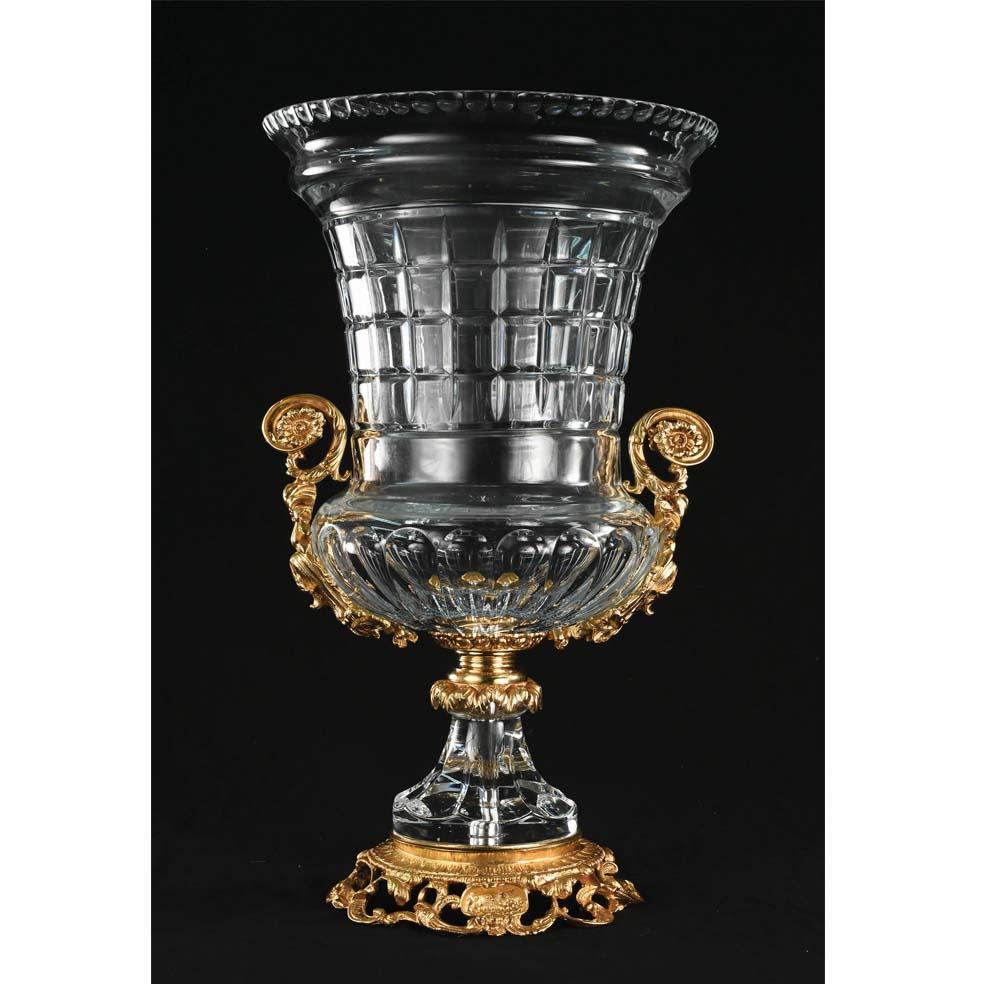 21st Century, Hand-Carved Clear Crystal and Golden Bronze Vase In New Condition For Sale In Calenzano, FI