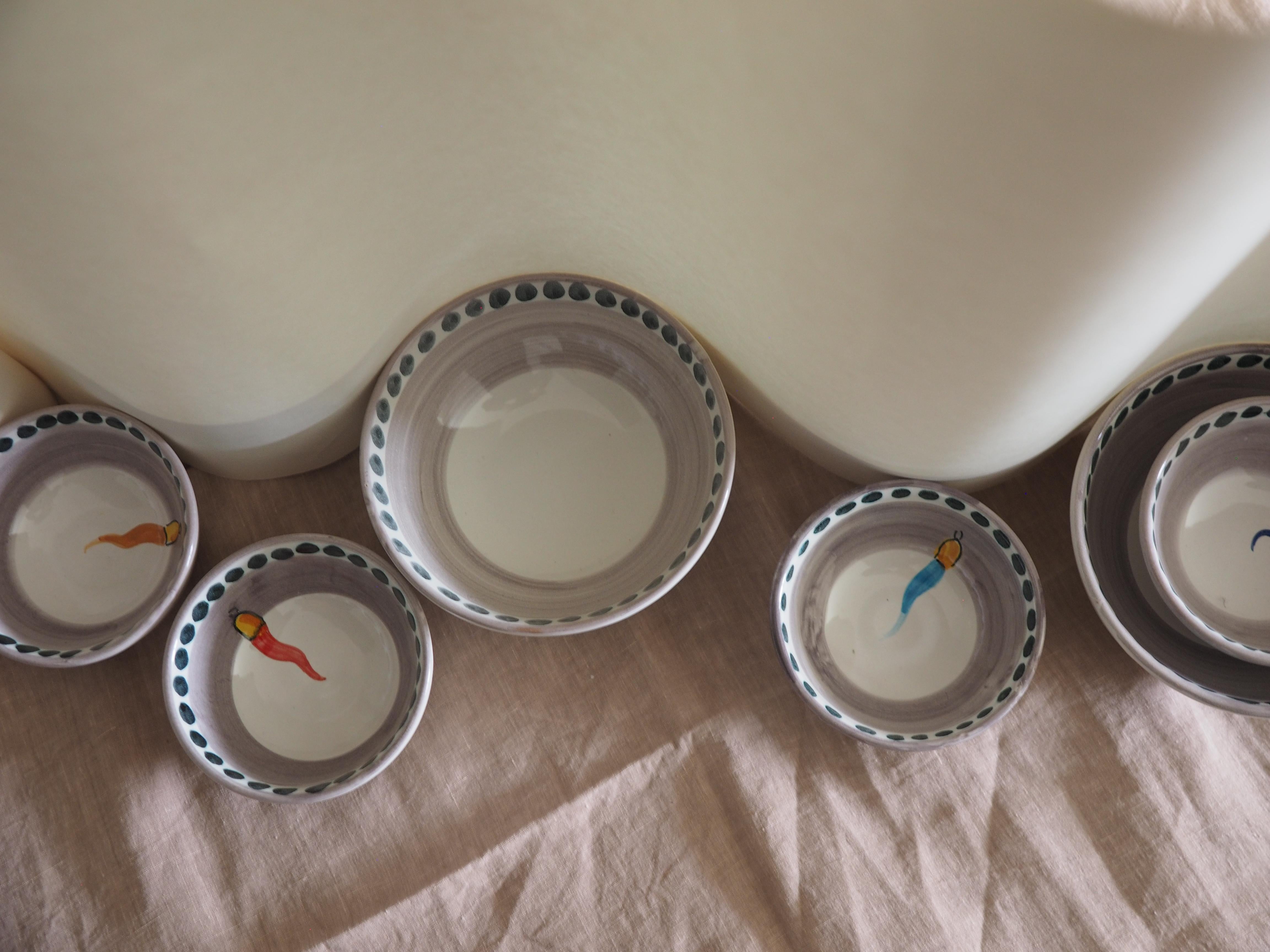 21st Century Hand Painted Ceramic Large Salad Bowl and  Bowls Made in Italy For Sale 1