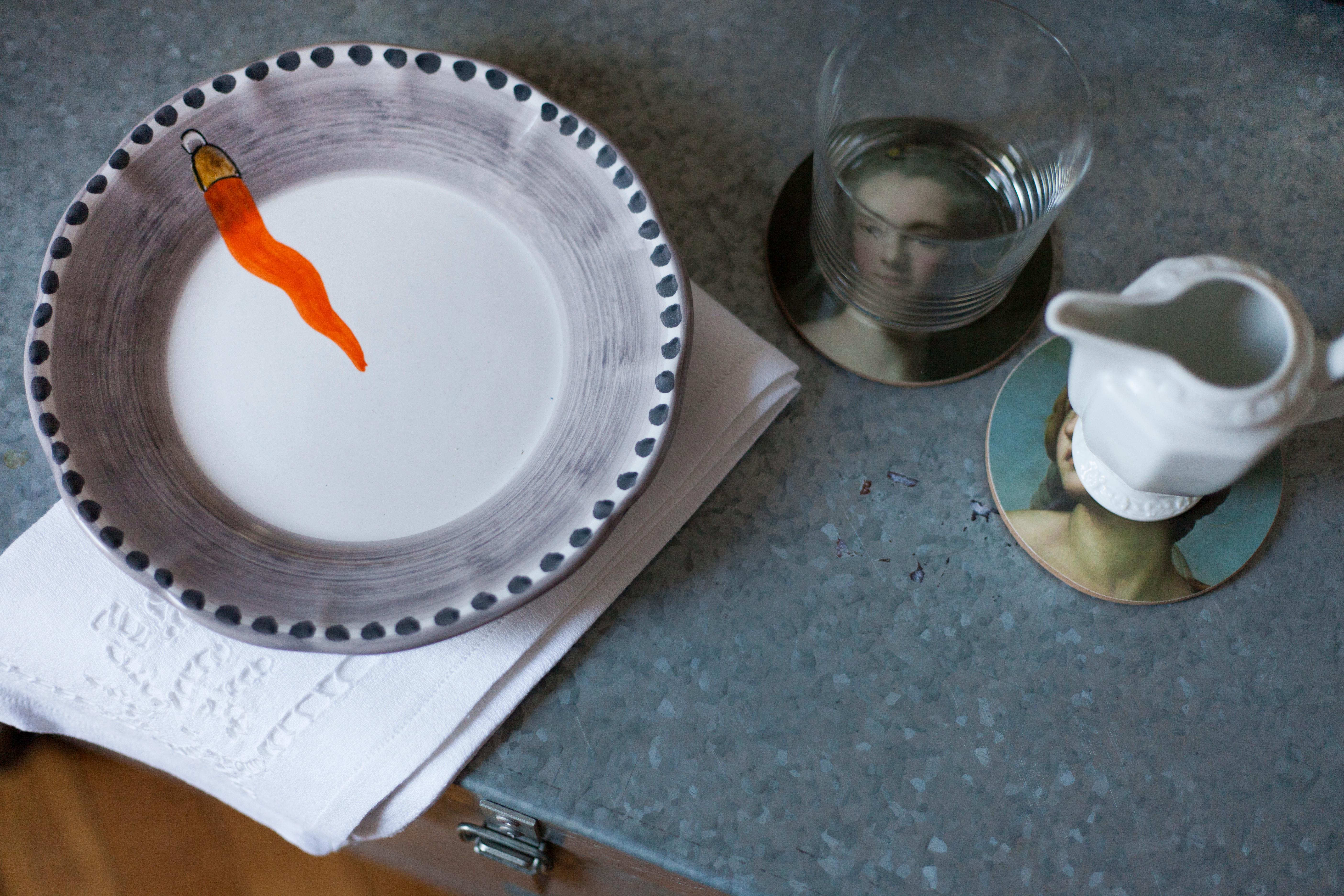 Italian 21st Century Hand Painted Ceramic 6 Dinner Plates in Orange and White Handmade For Sale