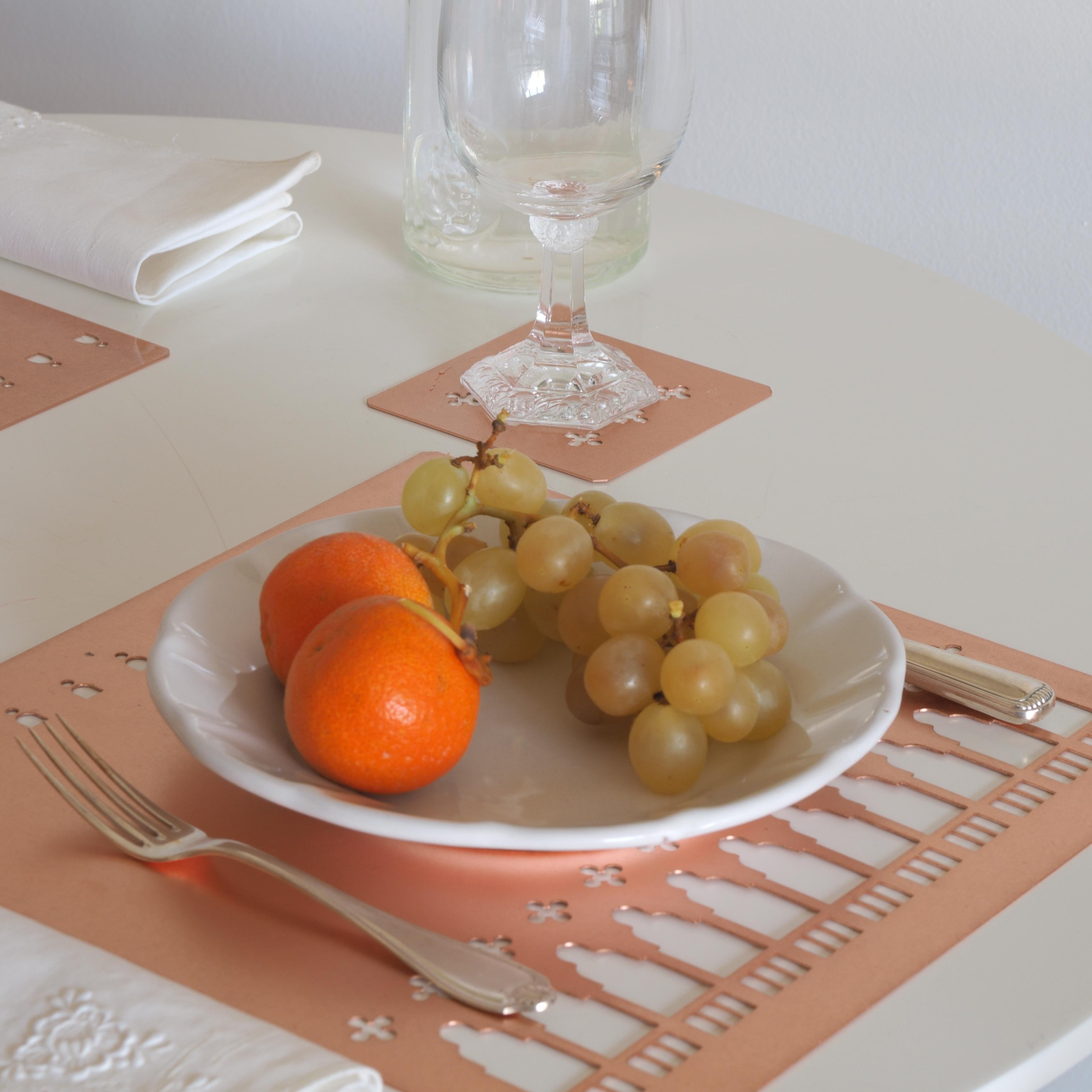 Assiette latérale en céramique blanche du 21e siècle, faite à la main Neuf - En vente à Milan, IT