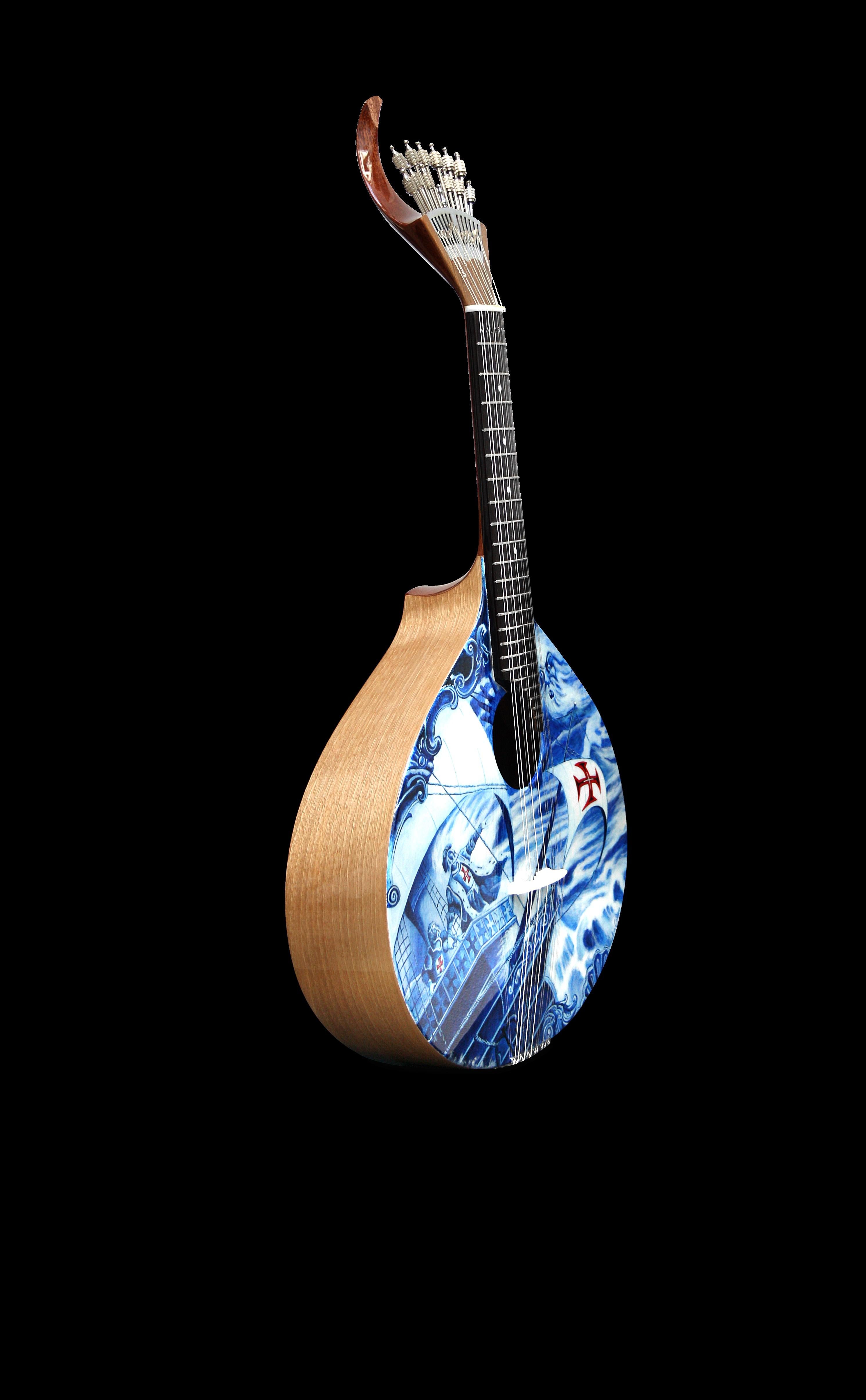 21st Century Handmade and Painted Adamastor Portuguese Guitar In New Condition In RIO TINTO, PT