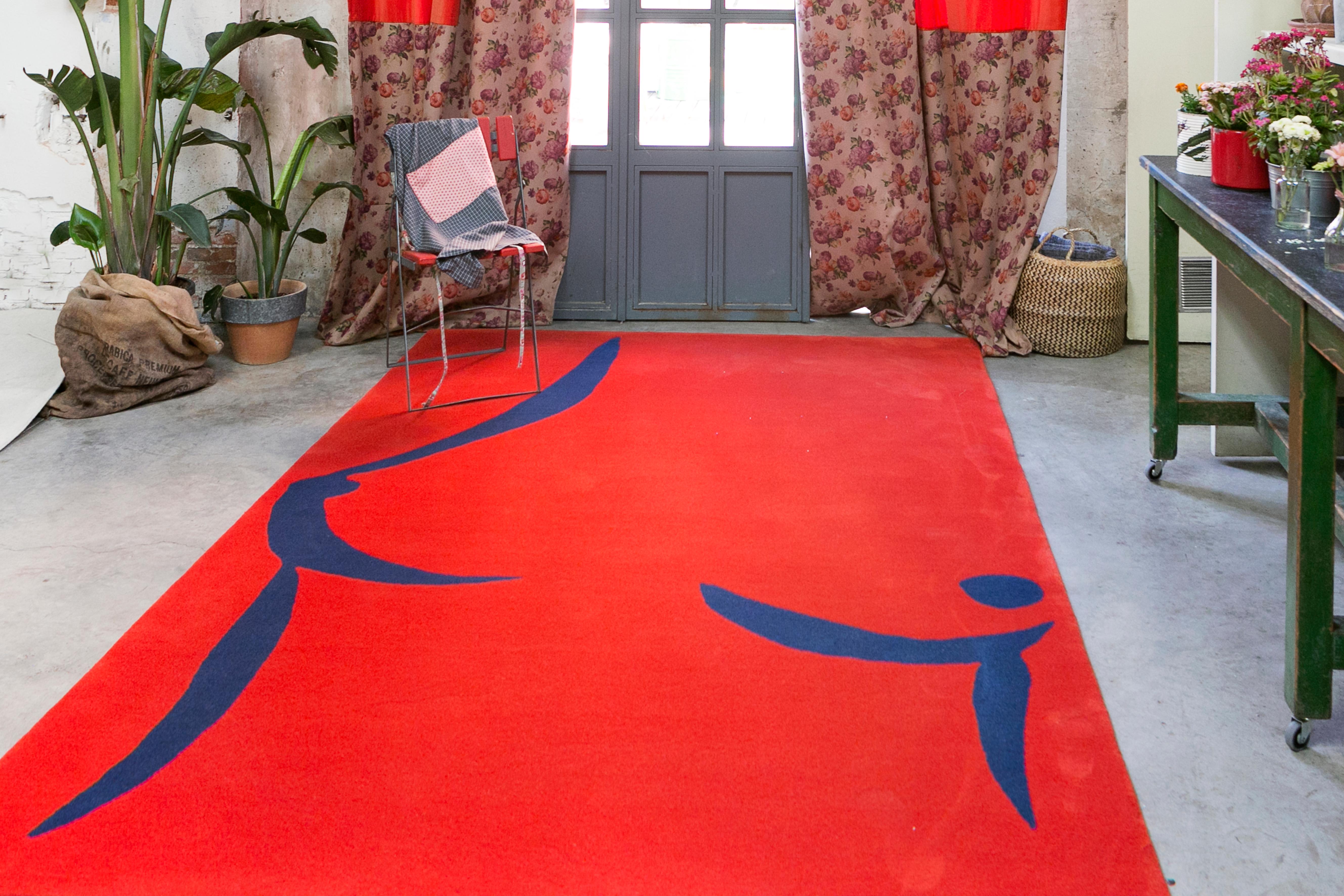 Spanish Modern Handtufted Wool Rug Carpet made in Spain Red and Blue Bust by Coco Davez For Sale