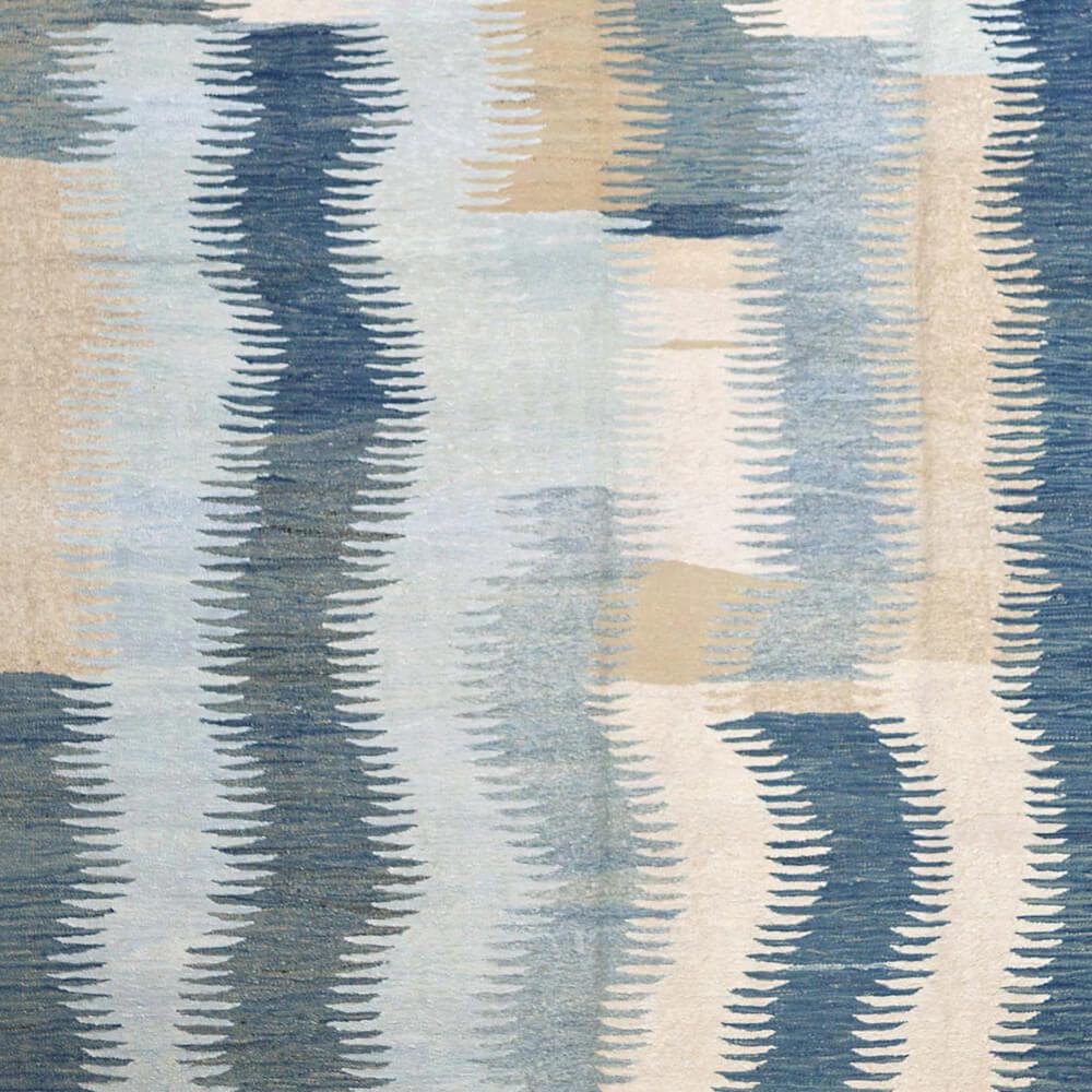 21st century handwoven contemporary Kilim carpet vintage wool

This contemporary blue beige color flat Kilim is handwoven with vintage wool in the area of Anatolia. Having no borders this type of pieces will focus perfectly on a decorative
