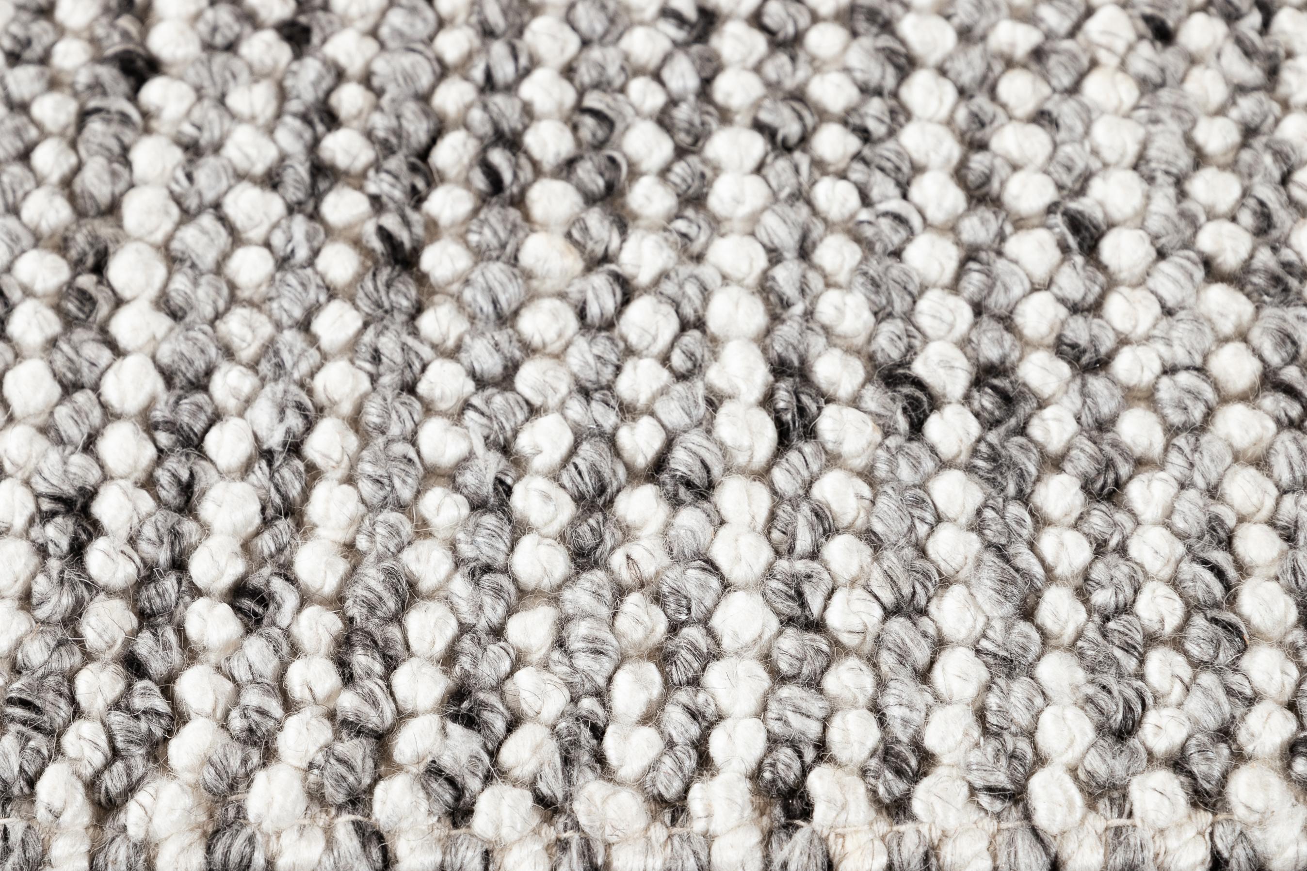 Hand-Woven 21st Century Handwoven Texture Wool Rug For Sale