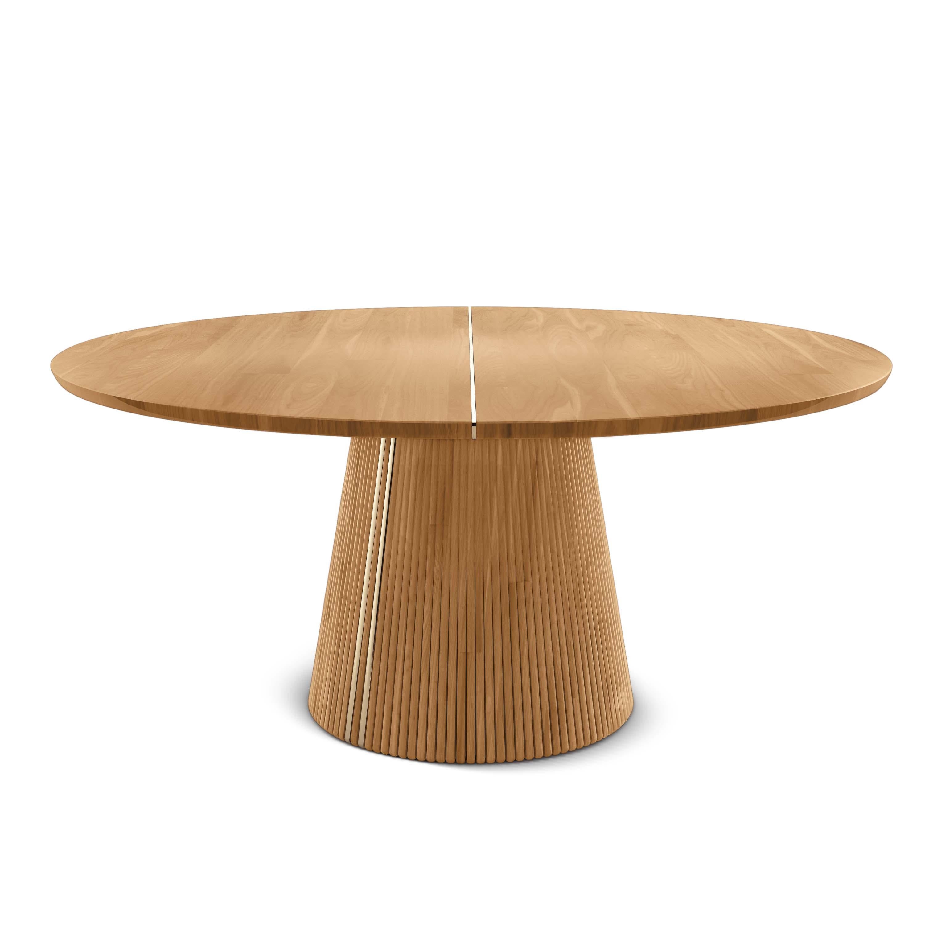 Chêne 21ème siècle Table de salle à manger Henry Woods en bois de noyer Fabriquée au Portugal par Wood Tailors en vente