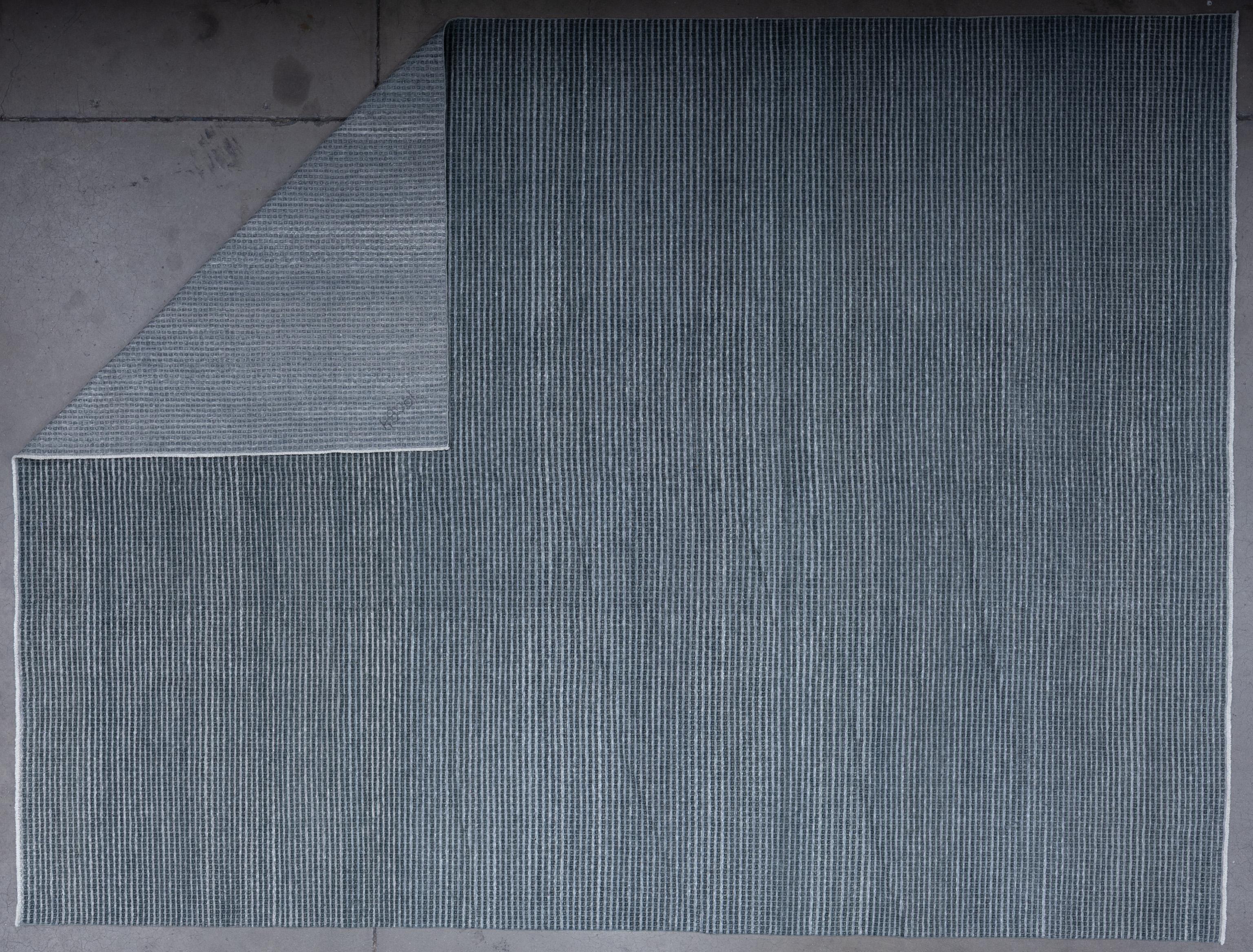 Tissé à la main Tapis à chevrons du 21e siècle en vente