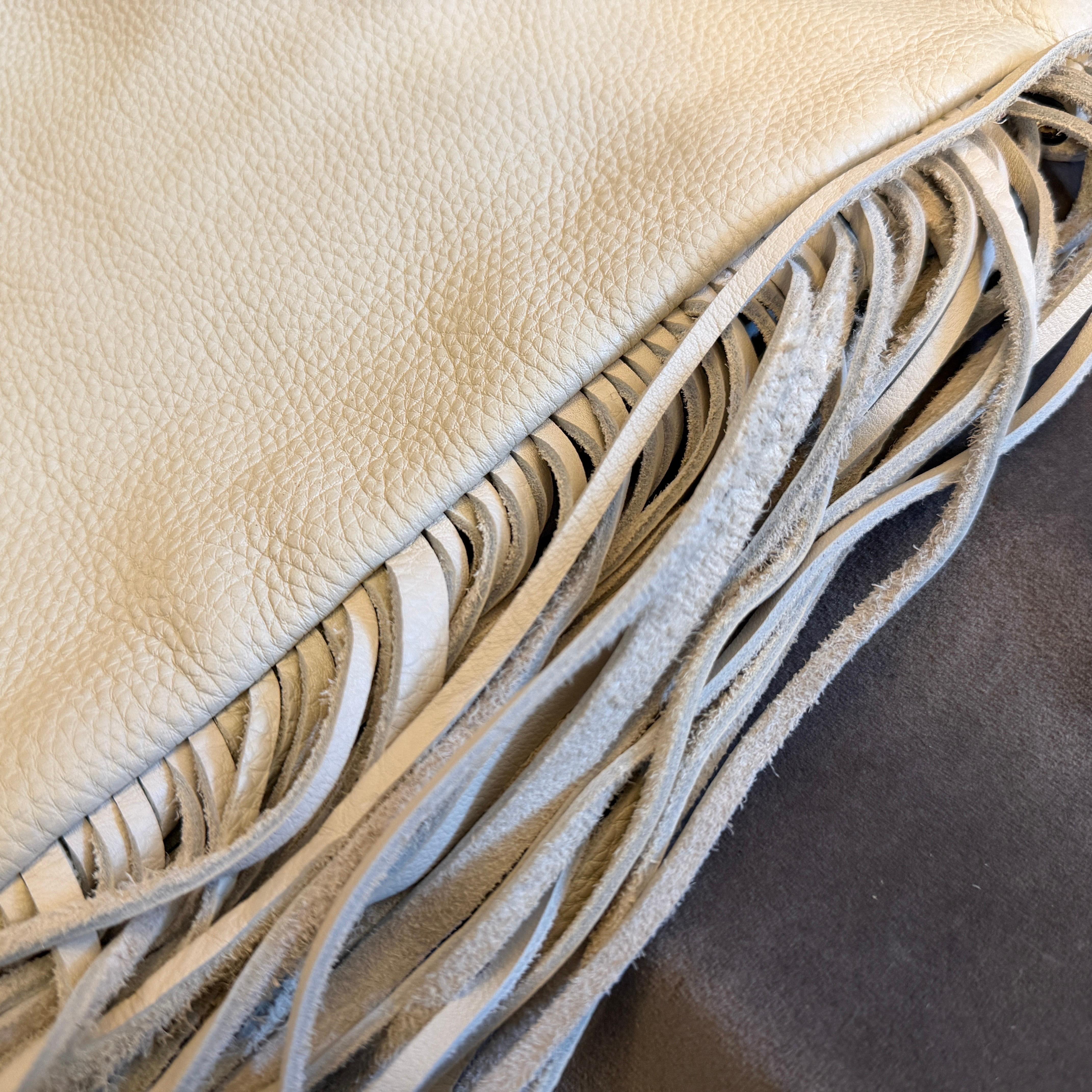 21st Century High Quality Cream Leather Italian Shoulder Bag by Avenue 67 For Sale 12