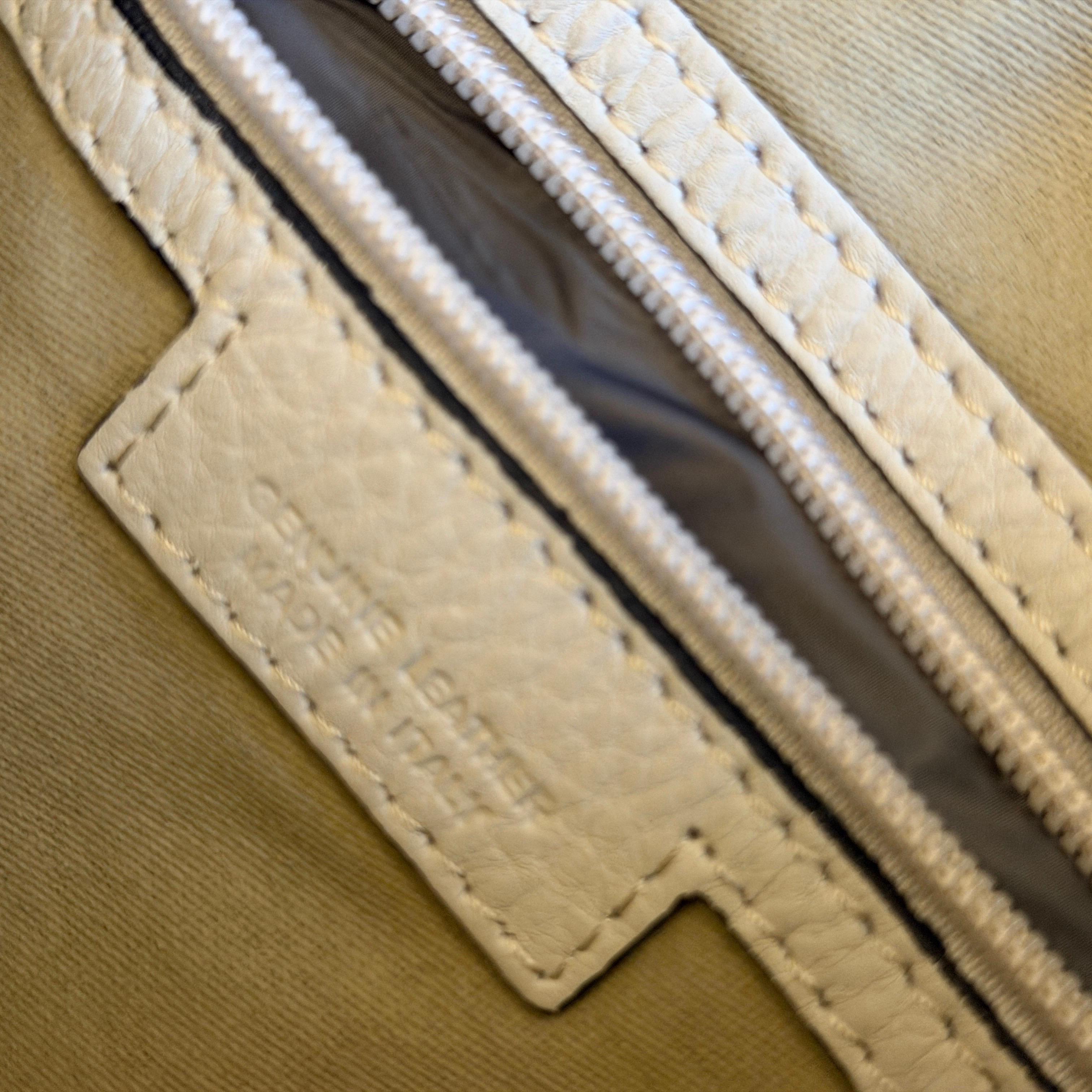 21st Century High Quality Cream Leather Italian Shoulder Bag by Avenue 67 For Sale 1