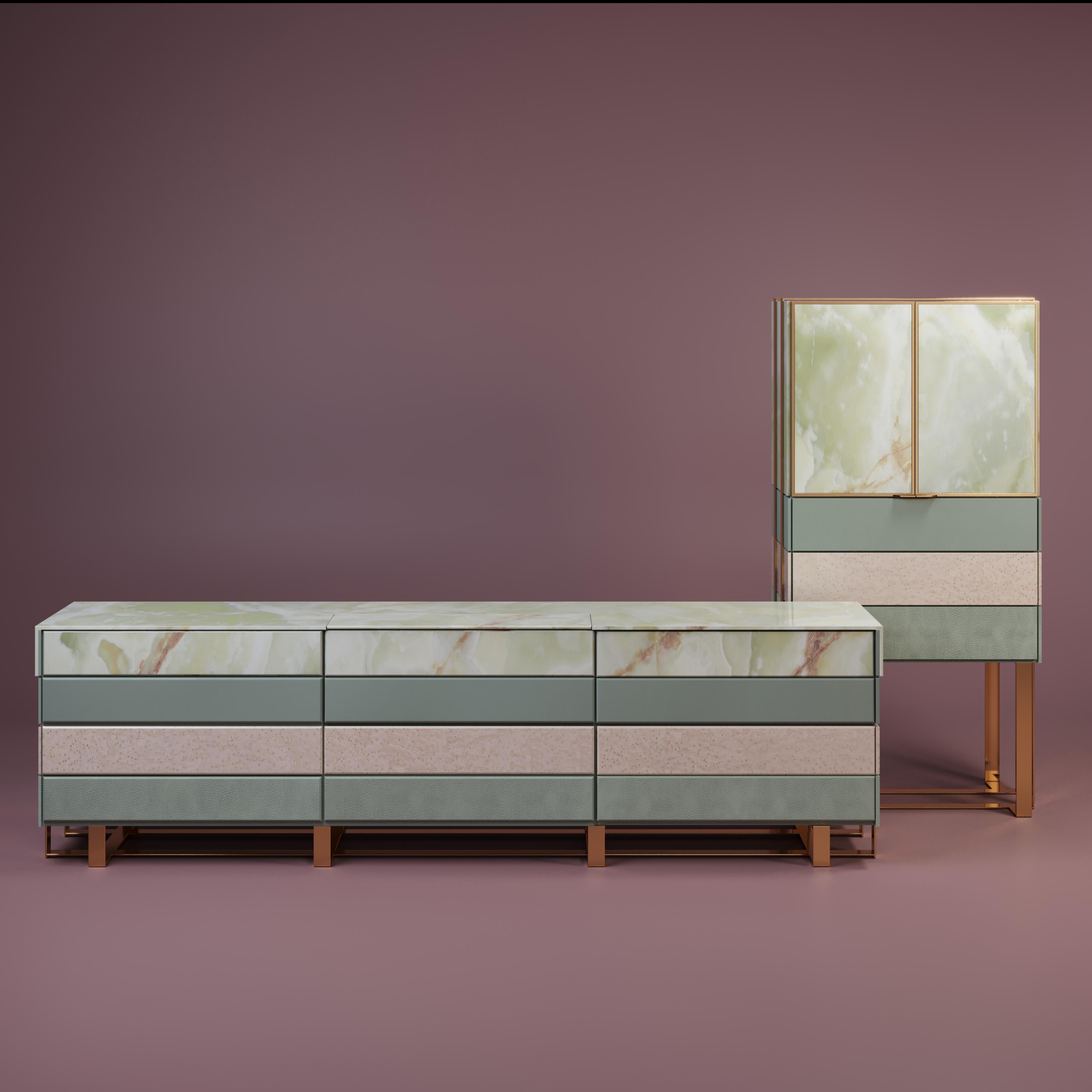 Credenza cava del XXI secolo in legno Greene & Greene Onyx Made in Portugal di Malabar in vendita 1