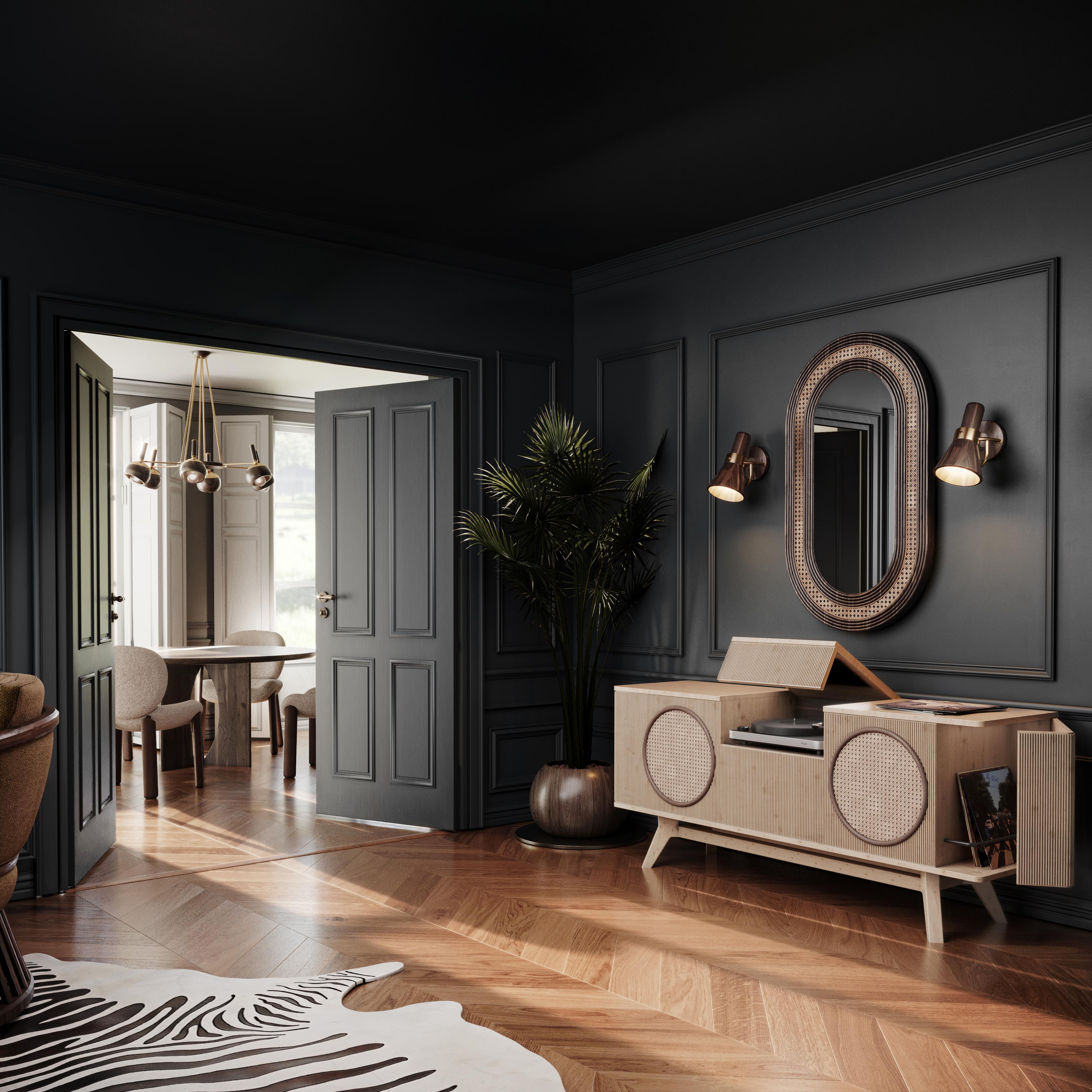 Specchio Hudson del XXI secolo in legno di noce realizzato in Portogallo da Wood Tailors In condizioni Nuovo in vendita a RIO TINTO, PT