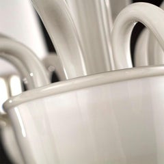 Très grand lustre du 21e siècle en verre de Murano opaque gris, abat-jours par Multiforme