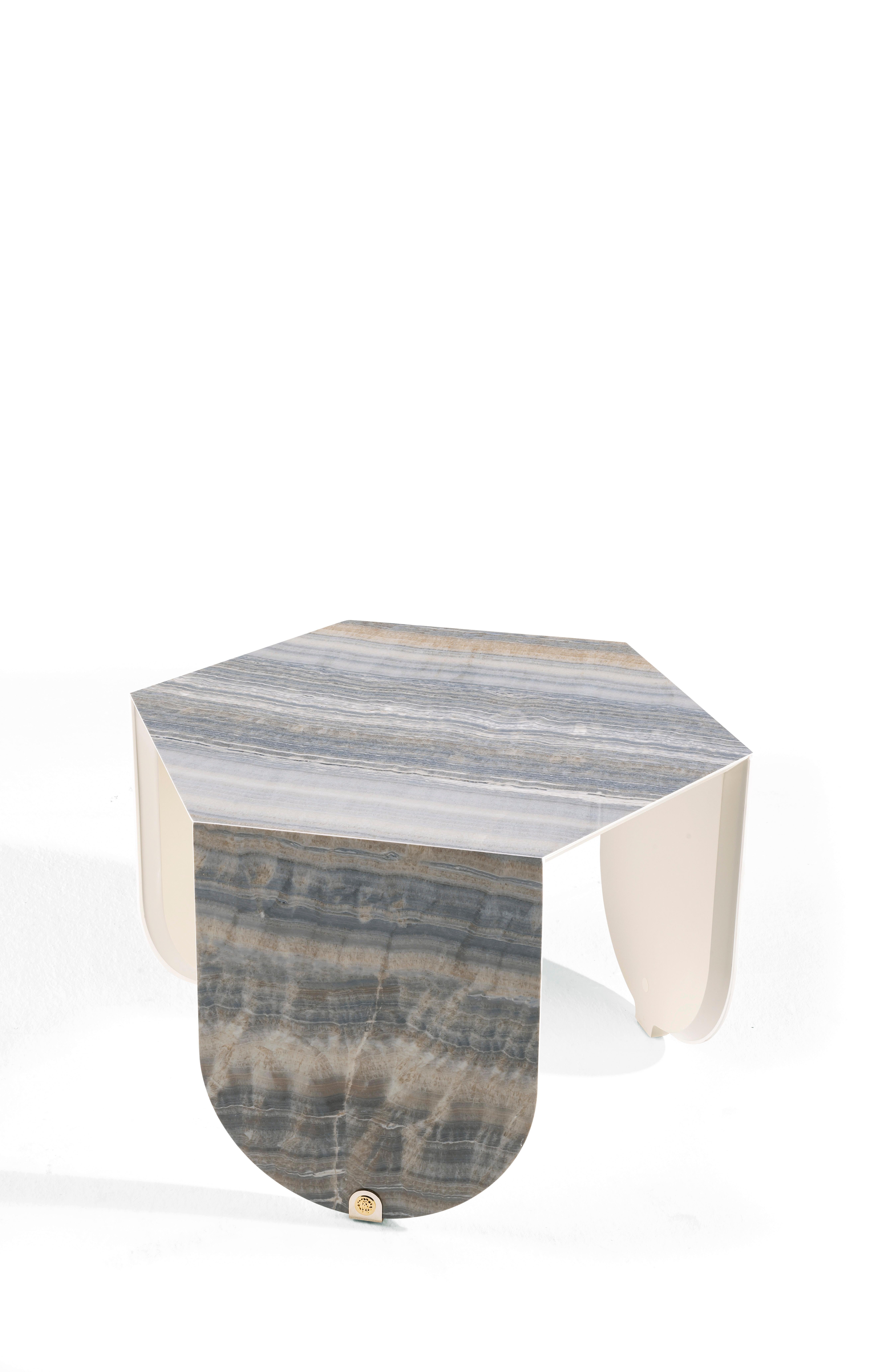 Moderne Table d'appoint Inagua du 21e siècle en gris par Roberto Cavalli Home Interiors en vente