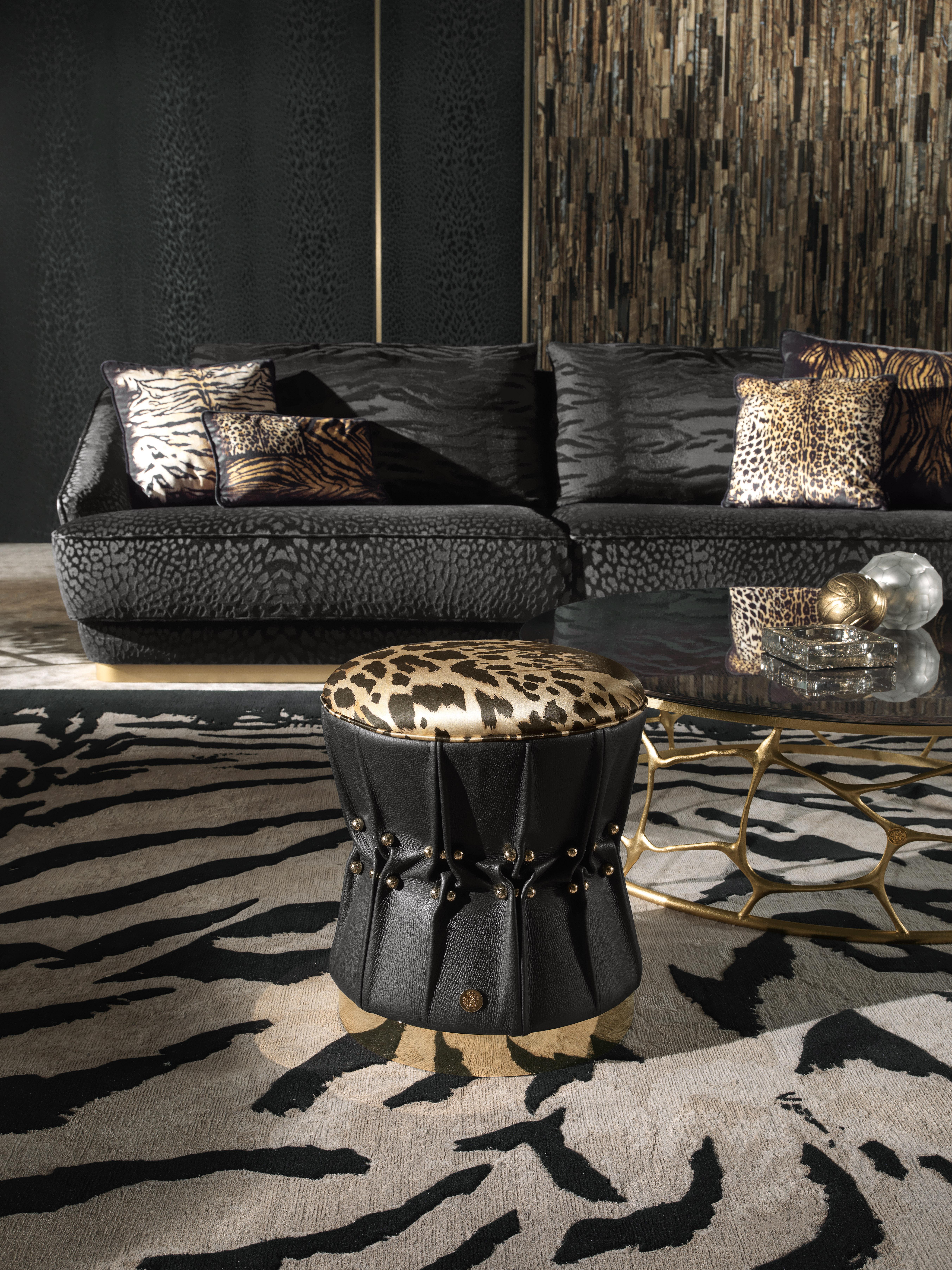 Italian 21st Century Inanda Pouf in Velvet - Leather by Roberto Cavalli Home Interiors  For Sale