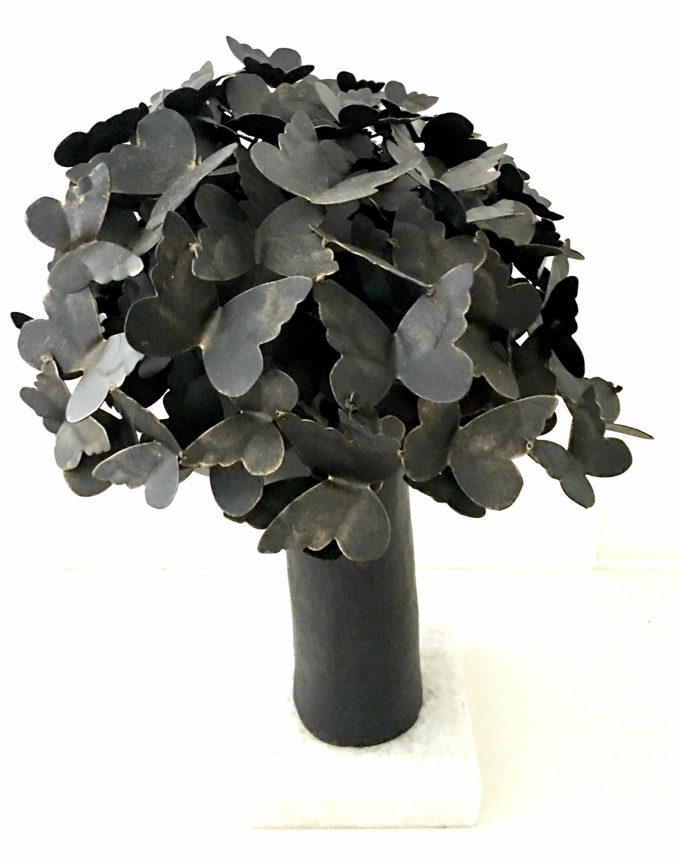 eisen- und Marmorskulptur 