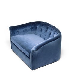 21st Century Isabella Lounge Chair, in Cotton Velvet by Duistt