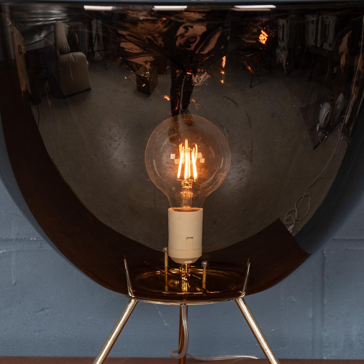 Lampe de bureau italienne du 21e siècle en verre ambré, Murano en vente 1