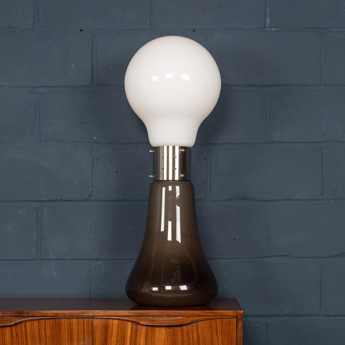 Lampe de table italienne 