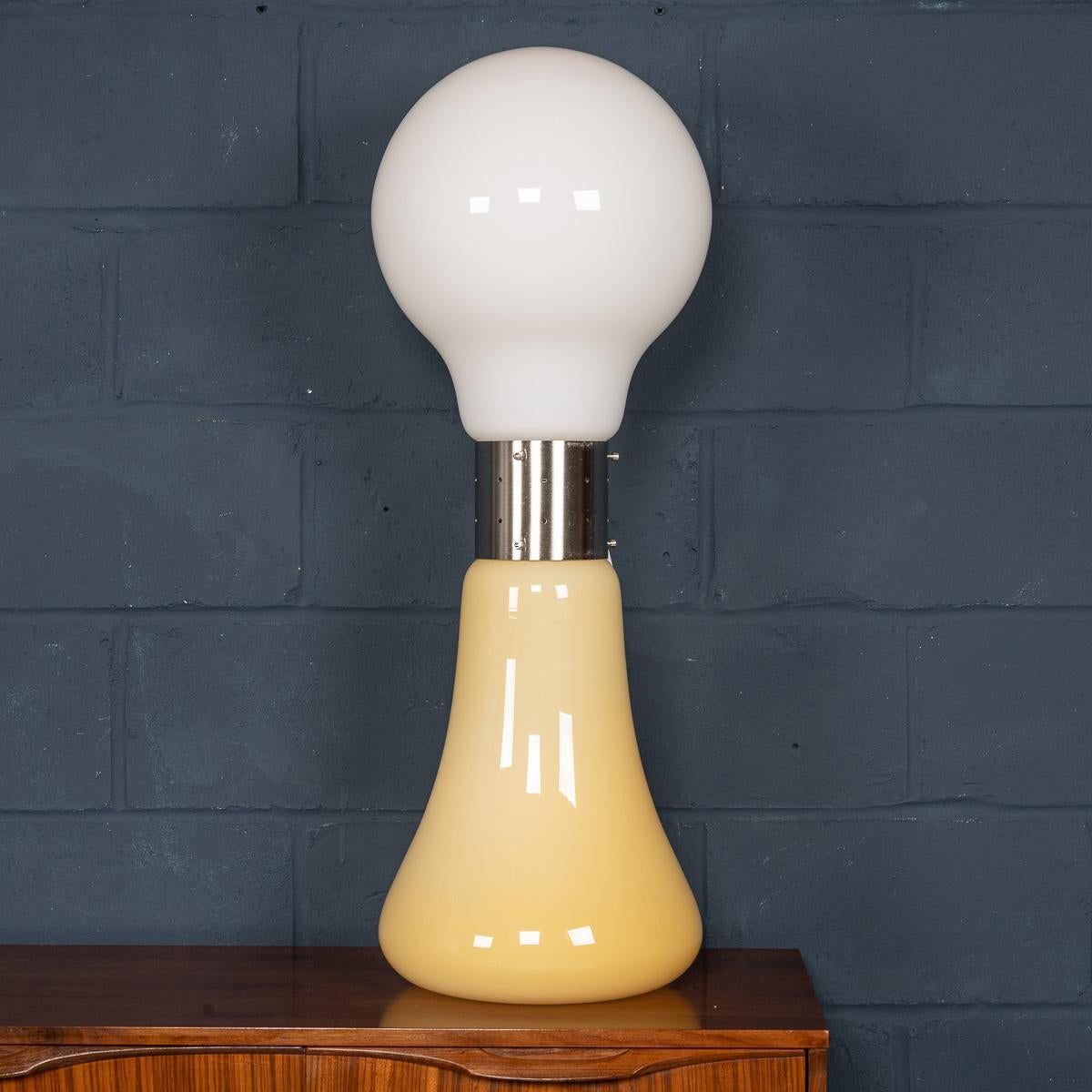 Lampe de table italienne 