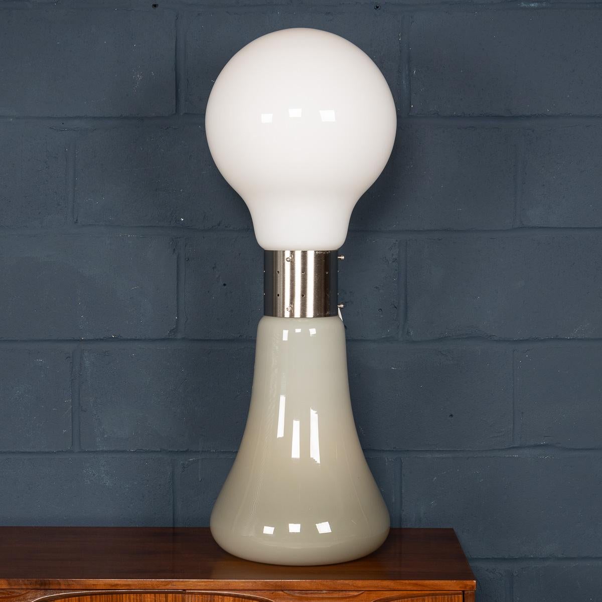Lampe de table italienne 