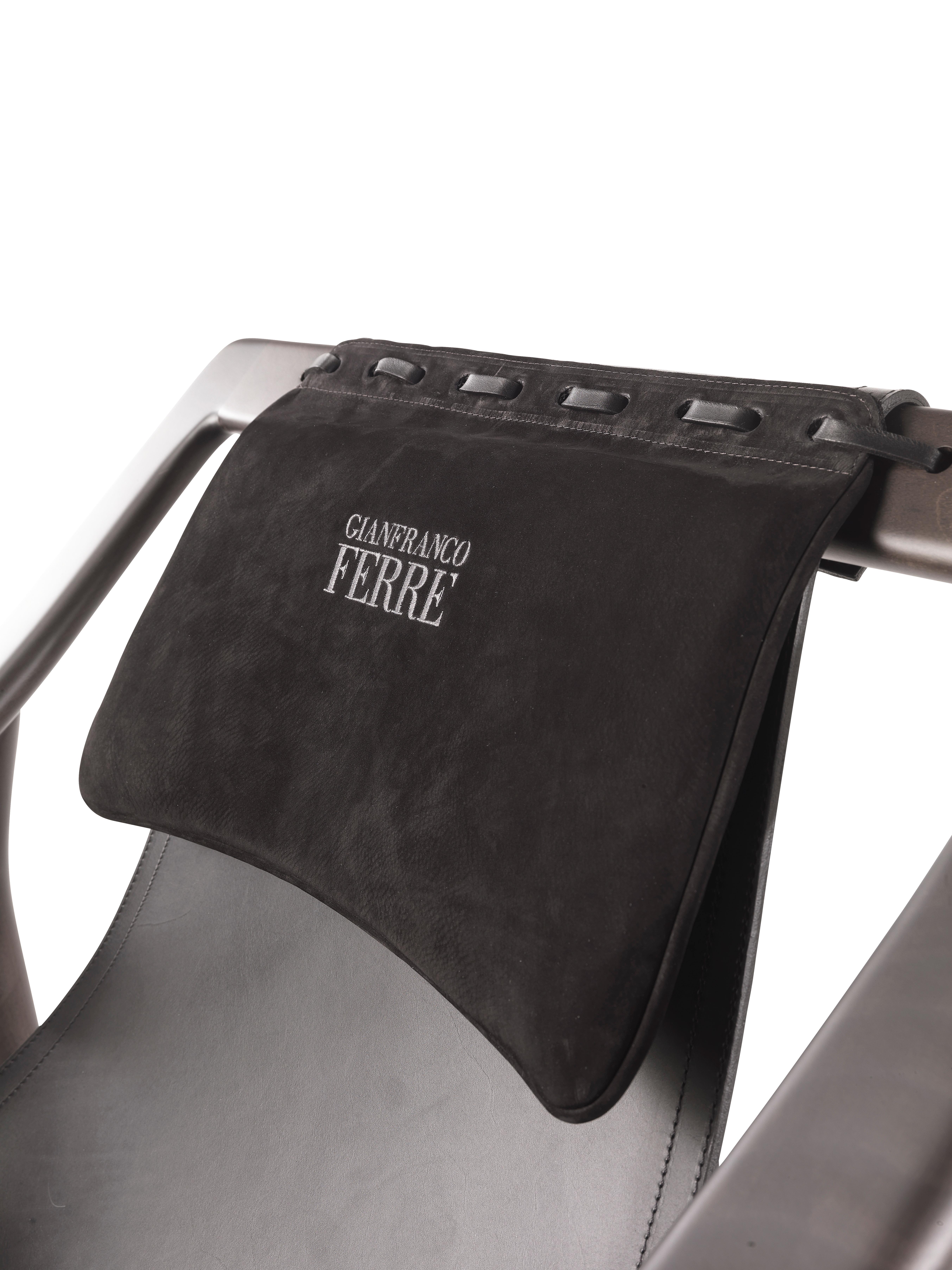 21st Century Kalamaja Armchair in Black Leather by Gianfranco Ferré Home In New Condition For Sale In Cantù, Lombardia