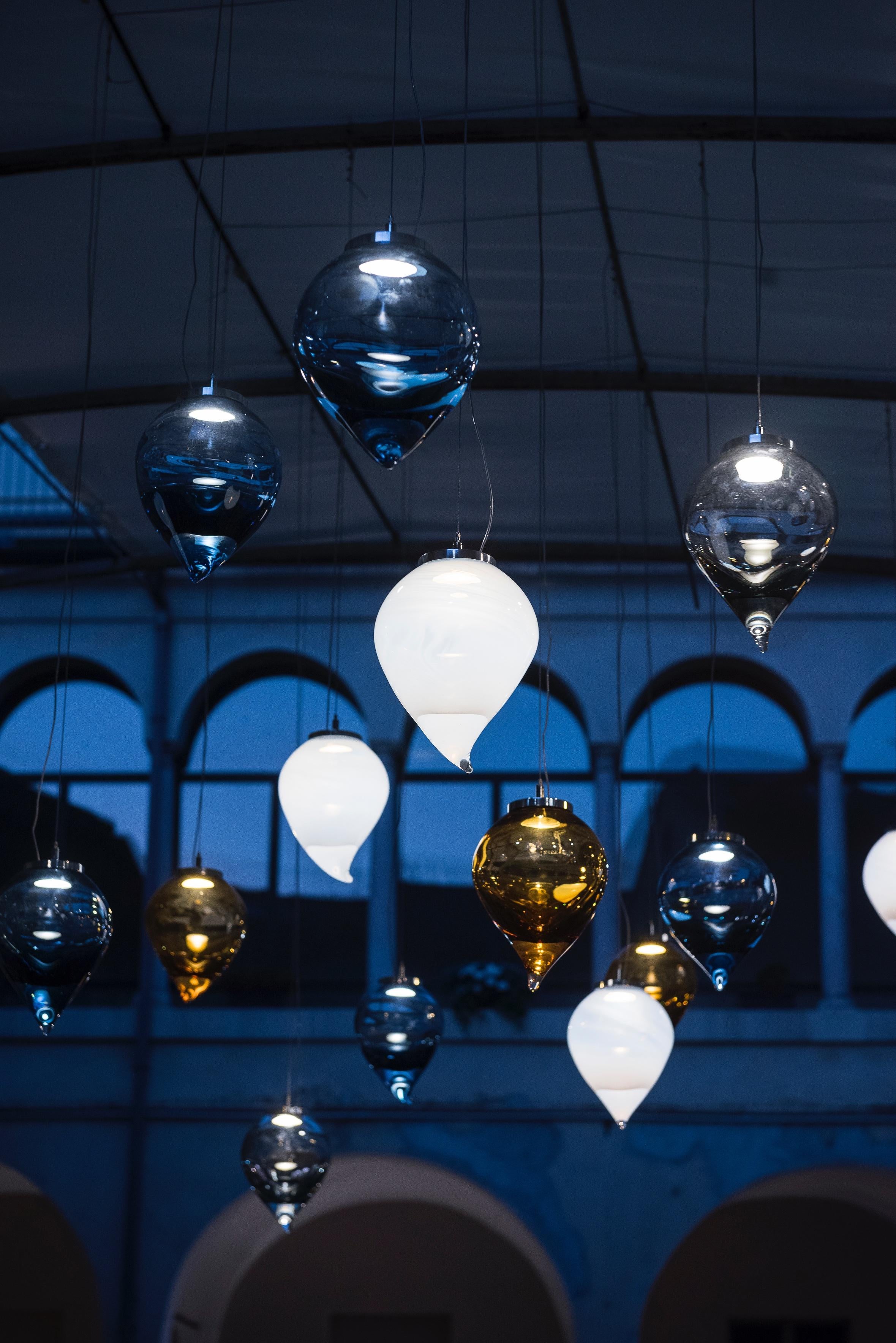 Lampe à suspension Karim Rashid du 21e siècle en verre de Murano de différentes couleurs en vente 1