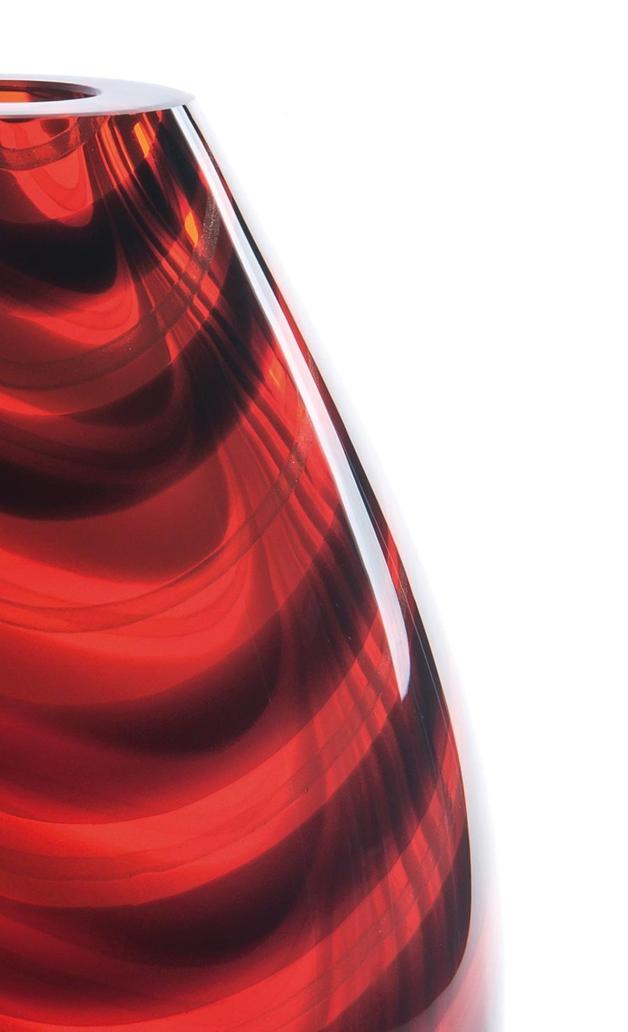 Italiano Vaso a cavaliere del XXI secolo di Karim Rashid in vetro di Murano rosso e nero in vendita