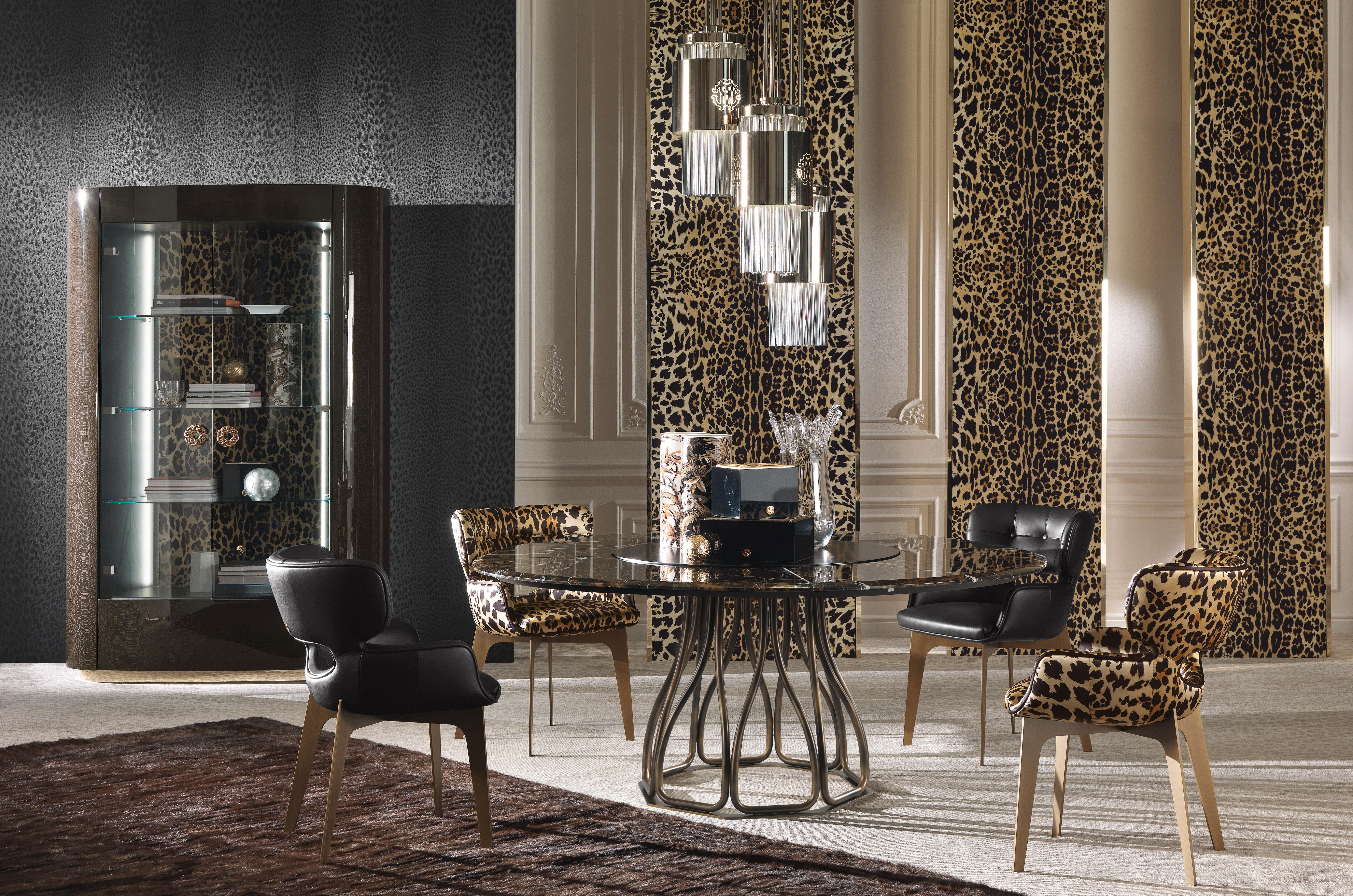 Modern 21st Century Kasai Cabinet in Carbalho by Roberto Cavalli Home Interiors For Sale