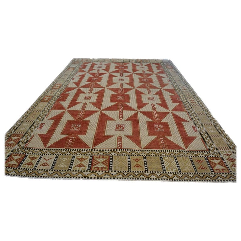 Hand-Woven 21st Century Kazak Red and Ivory Wool Livingroom Rug For Sale