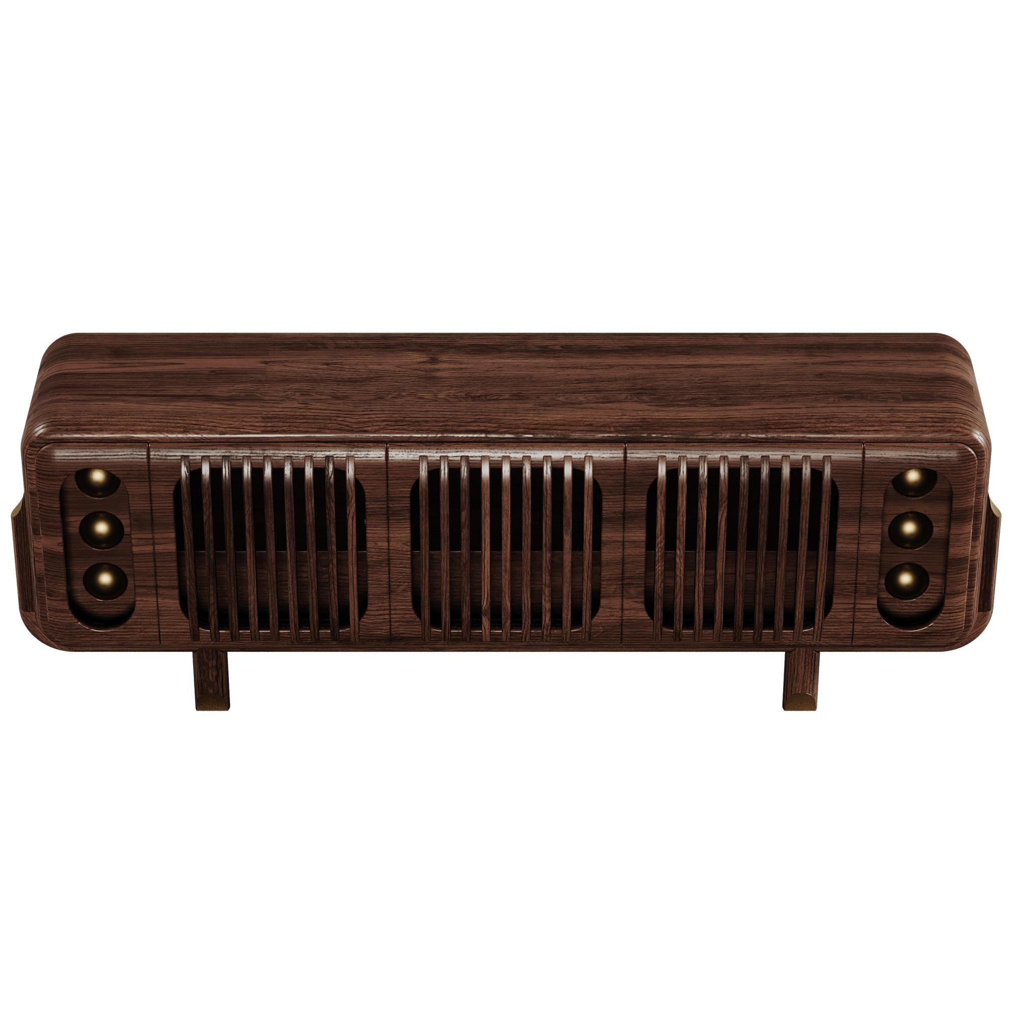 XXI secolo e contemporaneo Credenza Kennedy del 21° secolo in legno di noce e pelle in ottone in vendita
