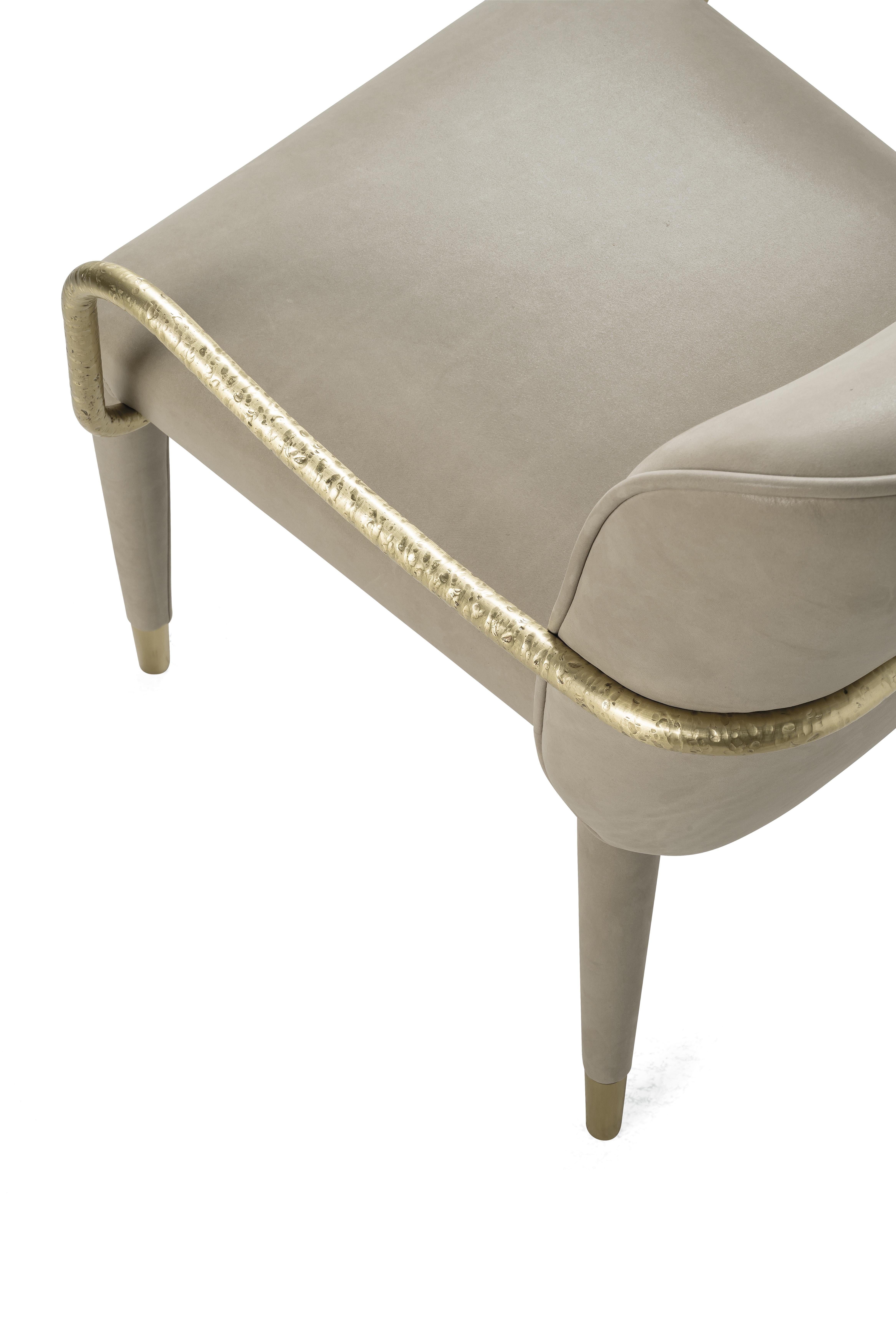 Kivu-Stuhl aus Leder des 21. Jahrhunderts von Roberto Cavalli Home Interiors (Holz) im Angebot