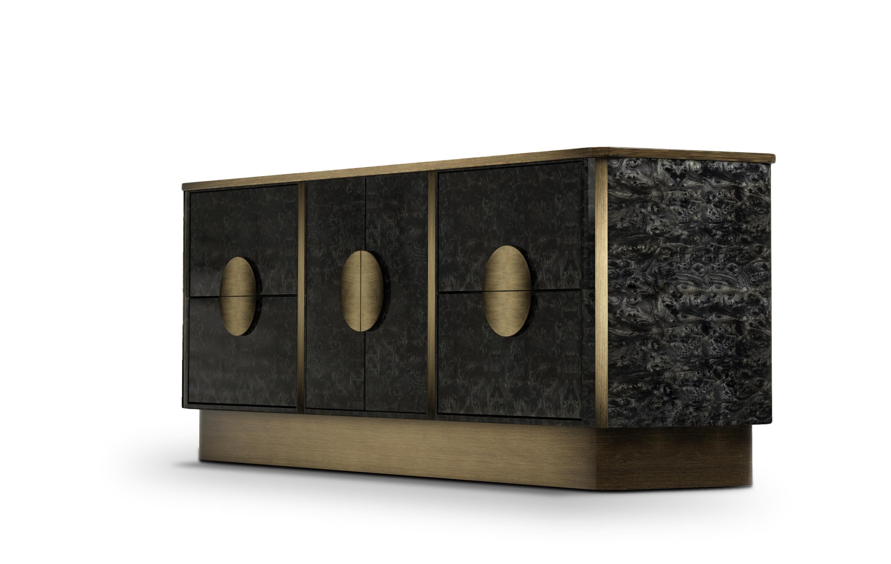 The Knox sideboard originates from one of Porus Studio’s iconic design piece, Knox contemporary nightstand. Based on the same aesthetic that created a legacy, the Knox sideboard takes exceptional craftsmanship and design to a new dimension.
