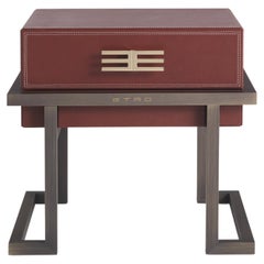 Table de nuit Kolkata du 21e siècle en métal et cuir par Etro Home Interiors