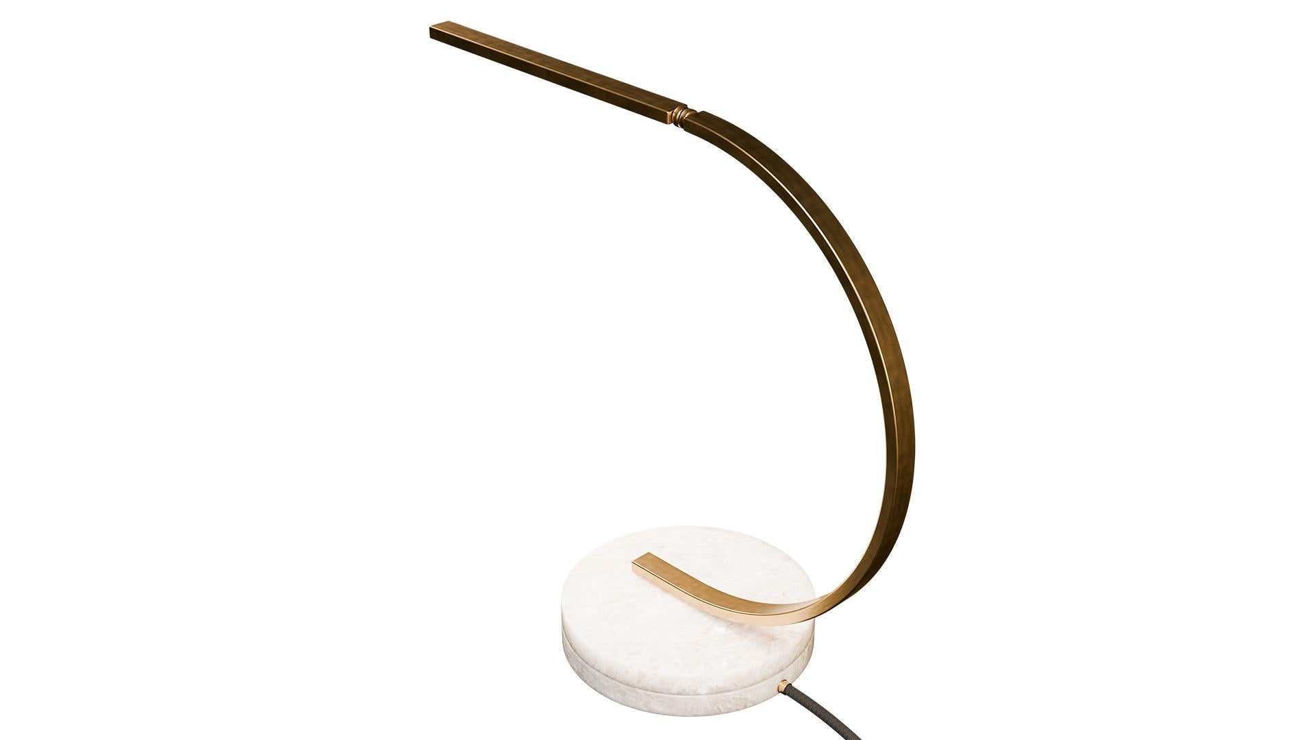 Italian 21st Century Lama Lamp, Brass and Alabaster, Made in Italy by Hebanon in vendita