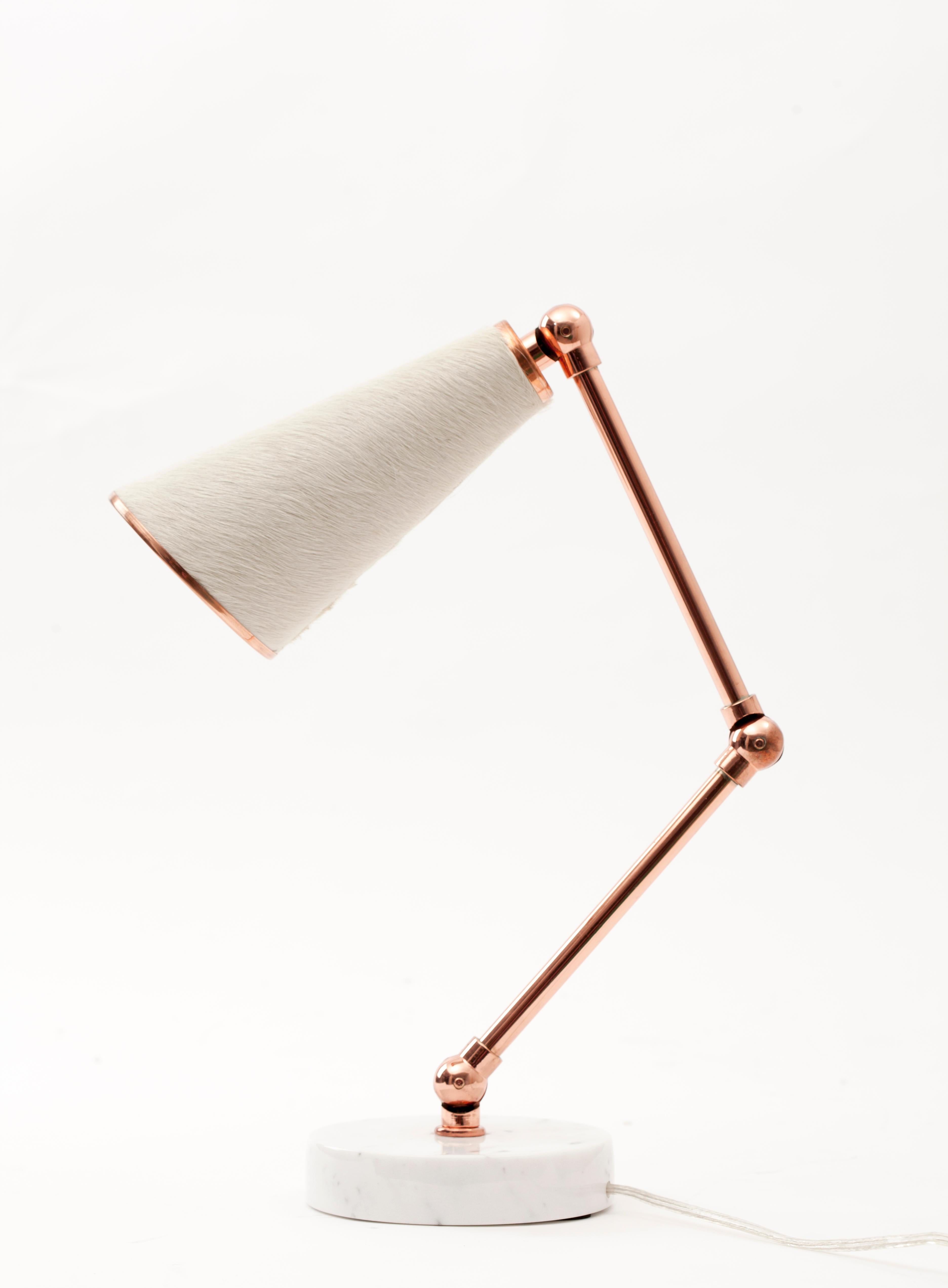 Turkish 21st Century Lanterna Suede Table Lamp in Polished Copper and Carrara Marble For Sale