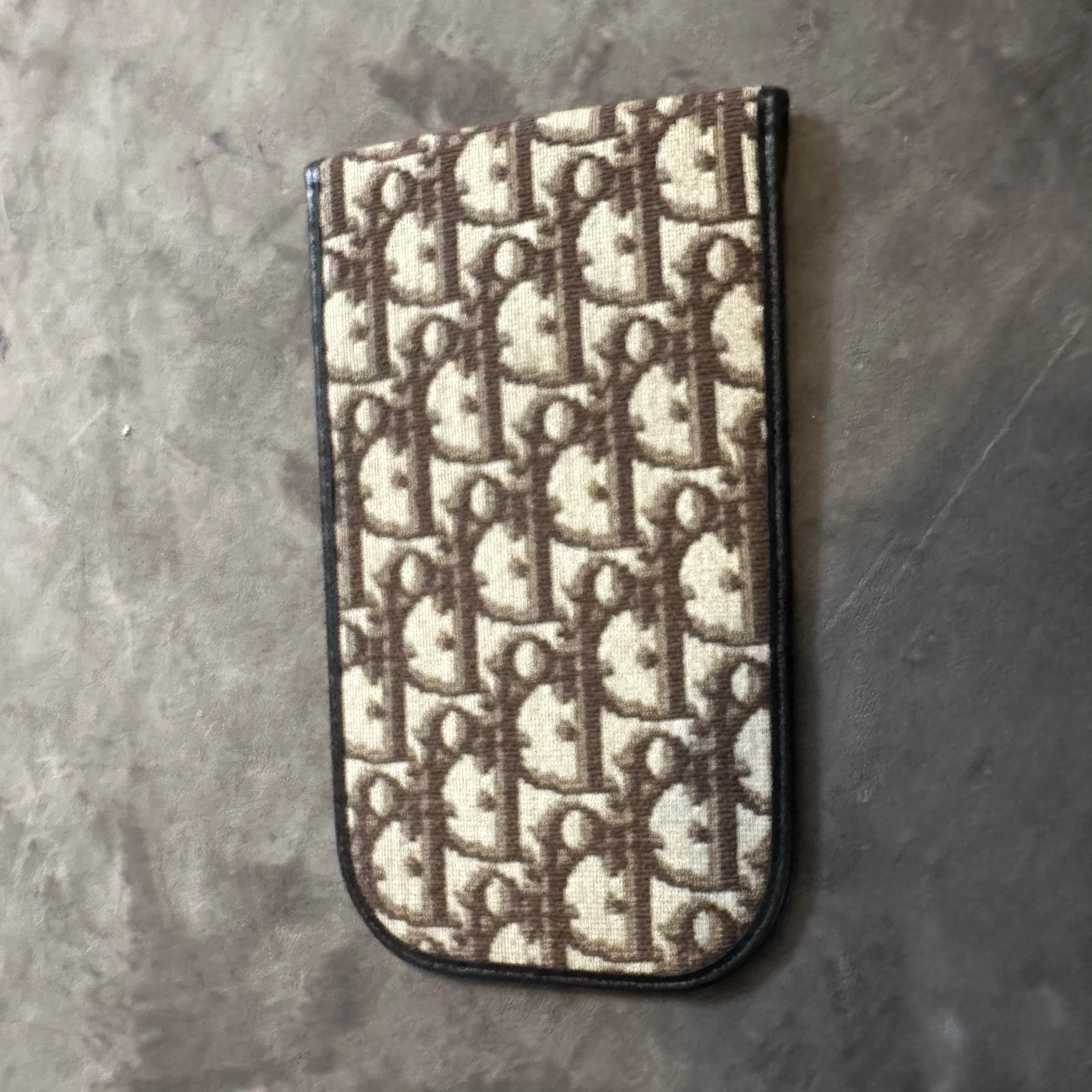 Funda de piel y lona con logotipo Siglo XXI para teléfono o gafas de Christian Dior en venta 2