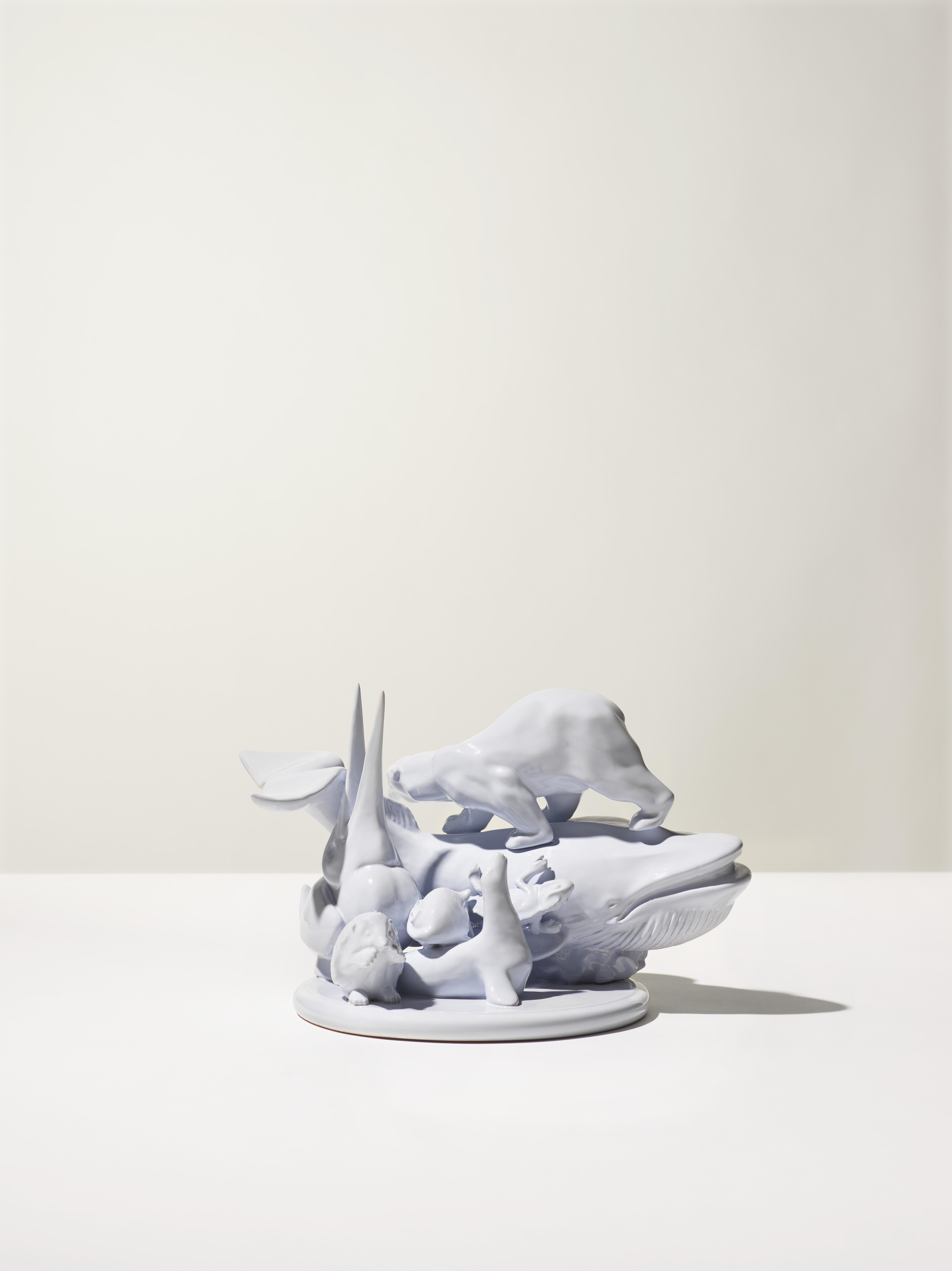 Hellblaue Skulptur des 21. Jahrhunderts von Ceramica Gatti, Designer A. Anastasio (Moderne) im Angebot