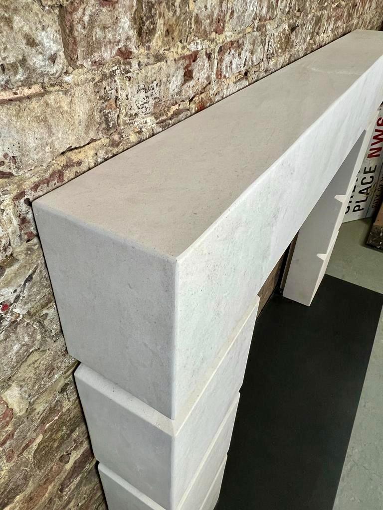 21st Century Limestone Deco Contemporary Mantlepiece For Sale 1