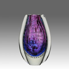 Vaso di vetro artistico limitato del 21° secolo "Star Vase" di Julien Macdonald