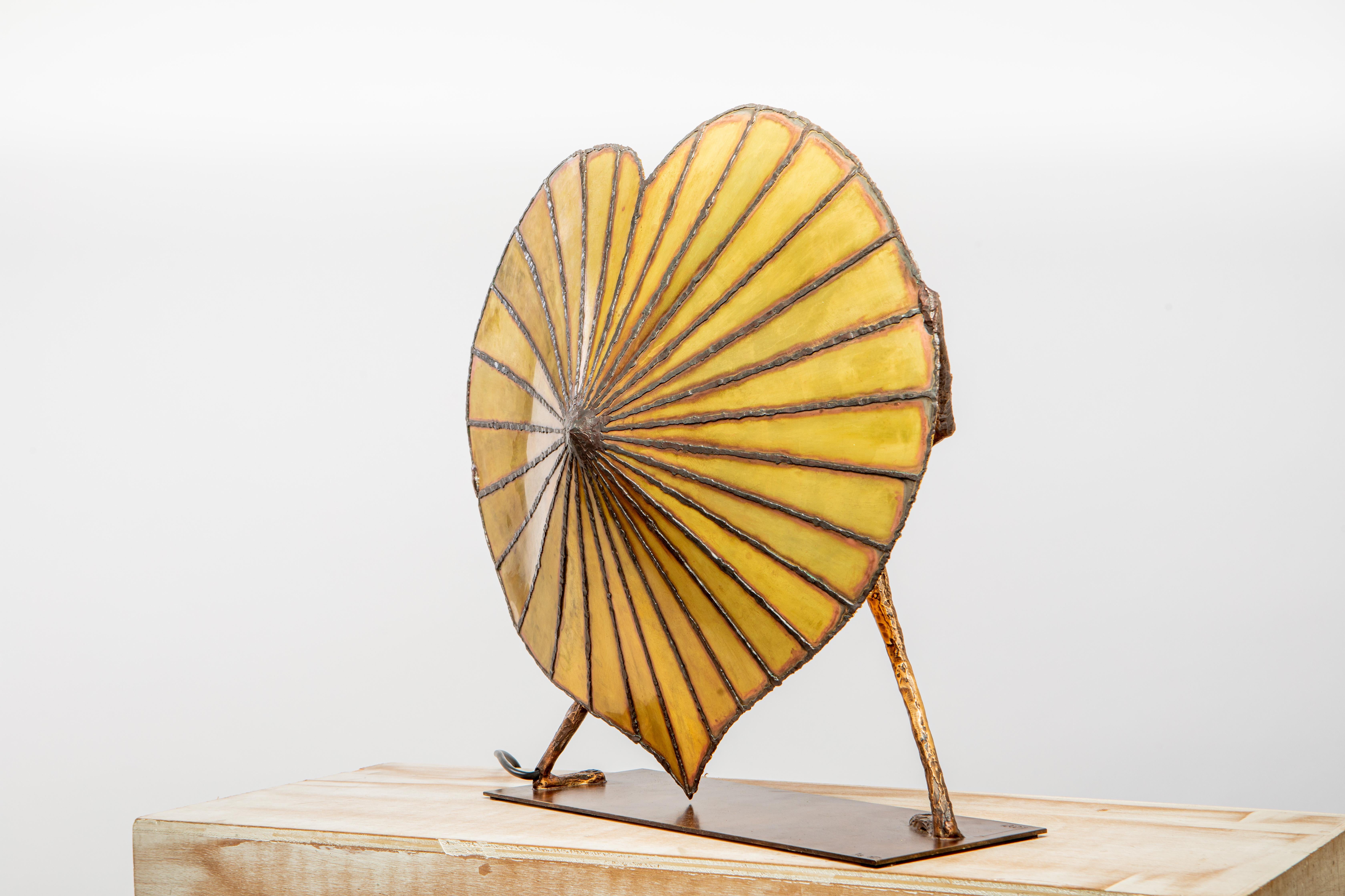 Contemporary 21st Century Limited Edition Sculptural Table Lamp Écoute Ton Coeur by Fantôme For Sale