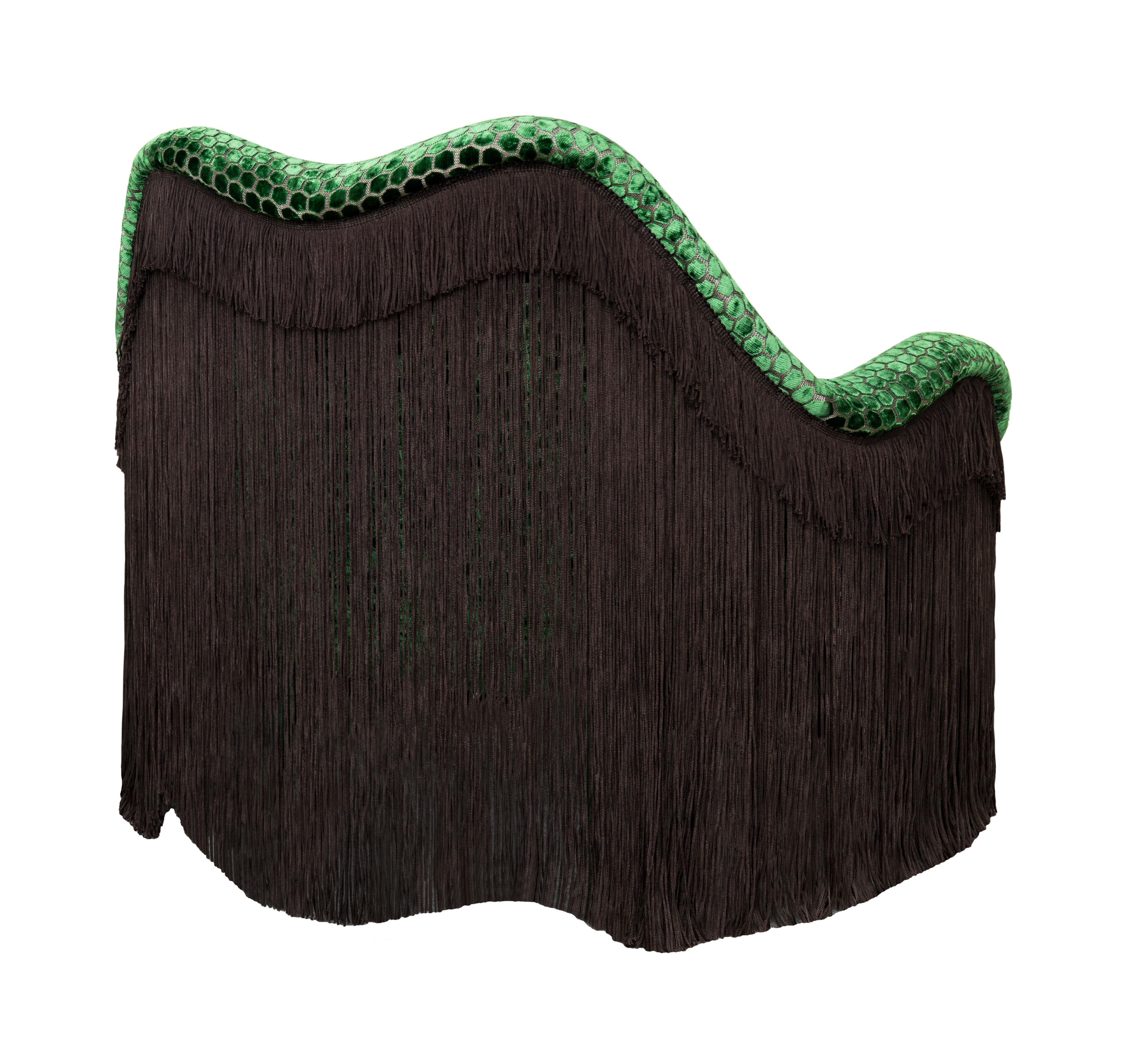 21st Century Lips-Inspired Jeane Fringes Armchair Velvet Handmade in Portugal In New Condition For Sale In RIO TINTO, PT