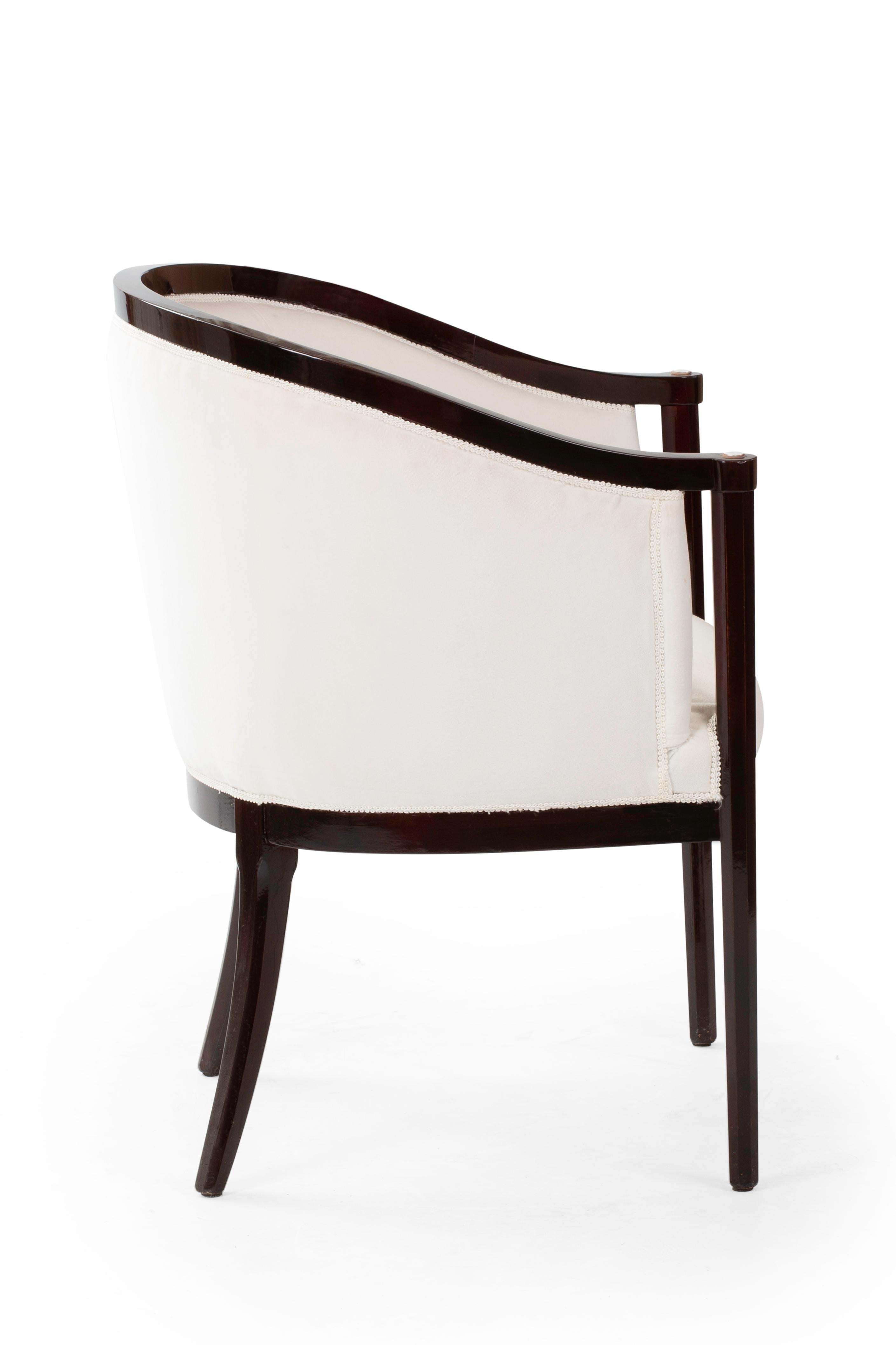 Italian 21st Century Lorsky Armchair, Velvet, Sardonic Shell, Solid Wood, Made in Italy For Sale