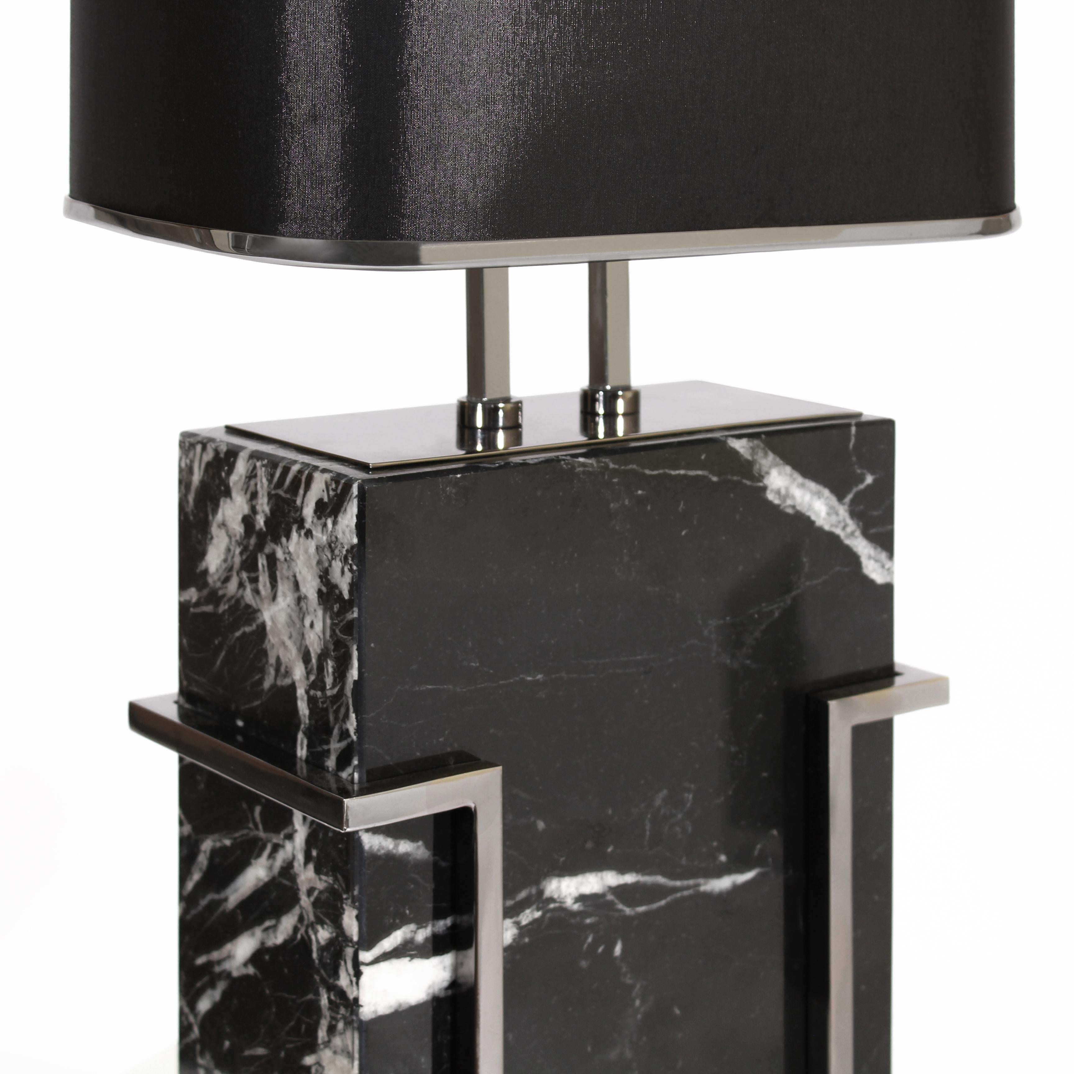 Lampe de table Luděk du 21e siècle Marquina Marble Made in Portugal by Porus Studio en vente 1