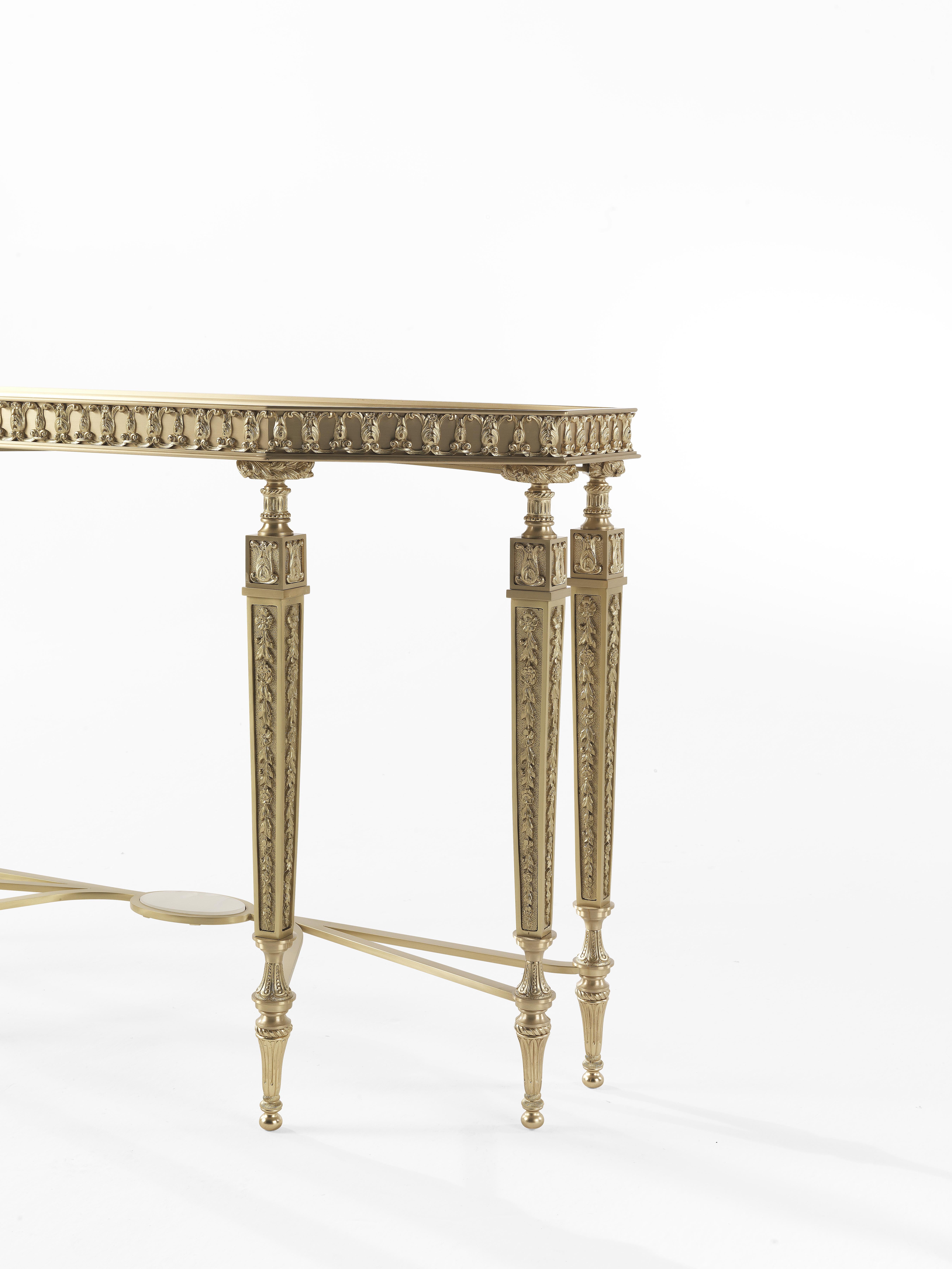 Louis XVI 21st Century Lumière Console with Top in White Namibia Rhino Marble For Sale