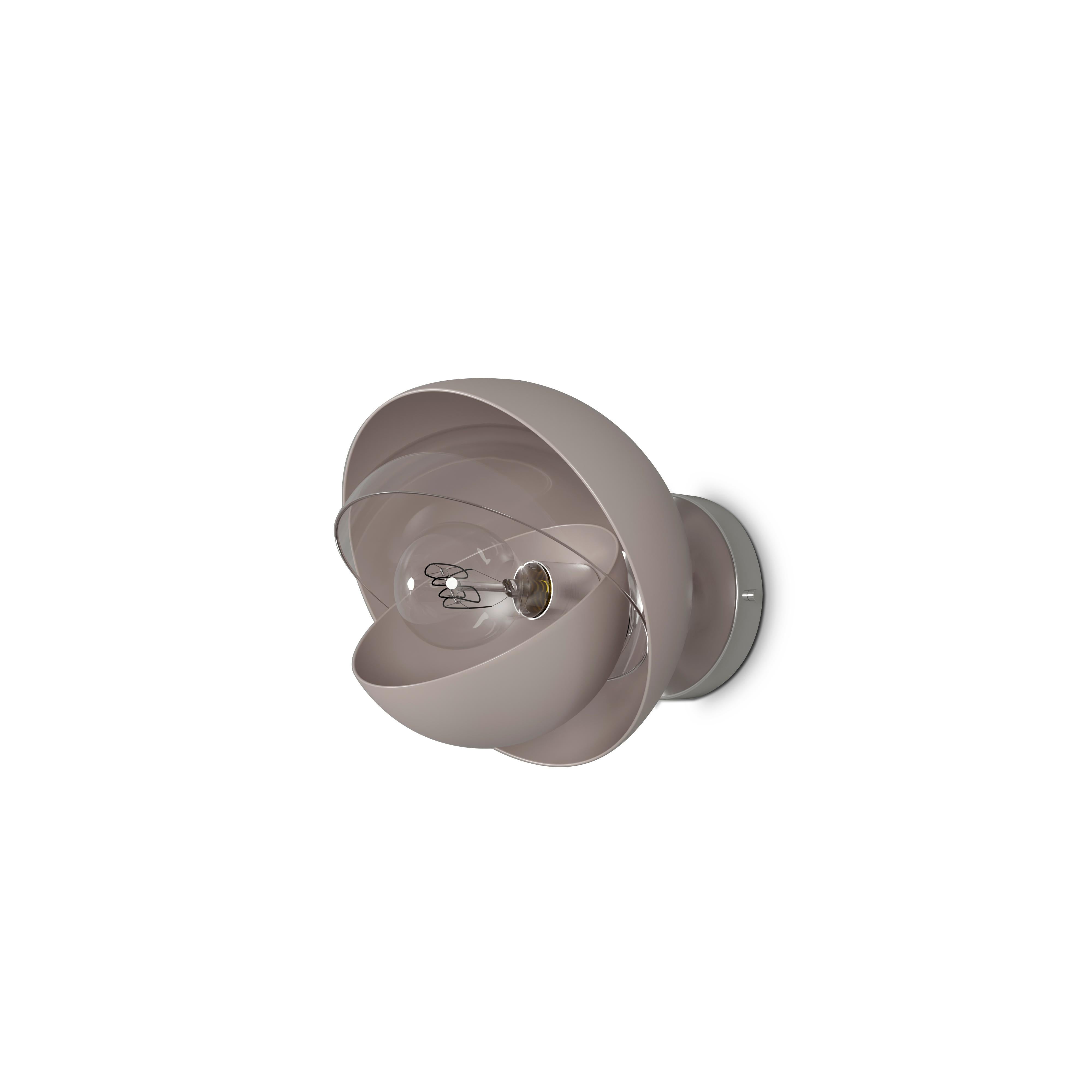 Lampada da parete Mandevilla del XXI secolo in alluminio pronta per la spedizione In condizioni Nuovo in vendita a RIO TINTO, PT
