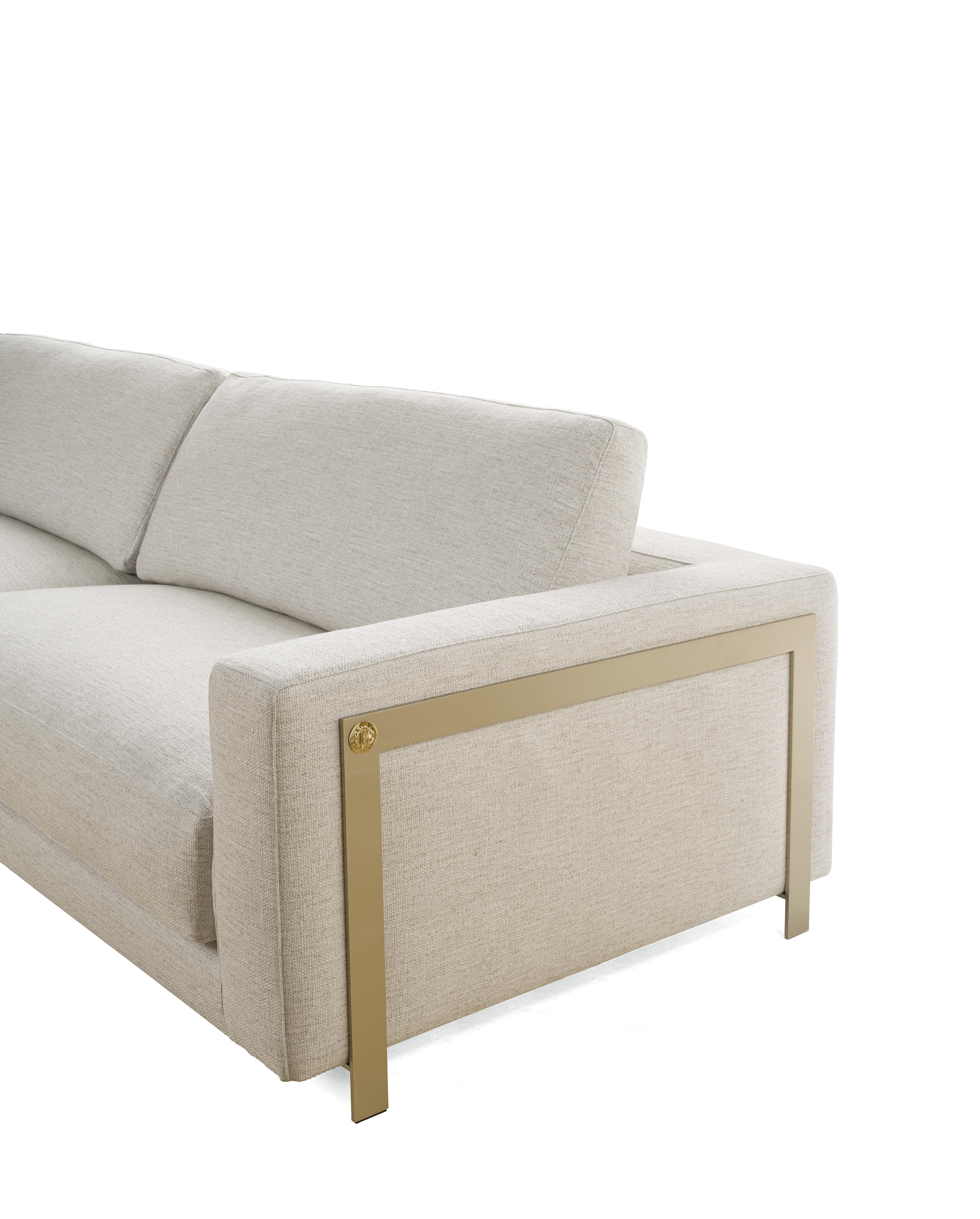 21st Century Manhattan Sofa in Fabric by Roberto Cavalli Home Interiors In New Condition For Sale In Cantù, Lombardia