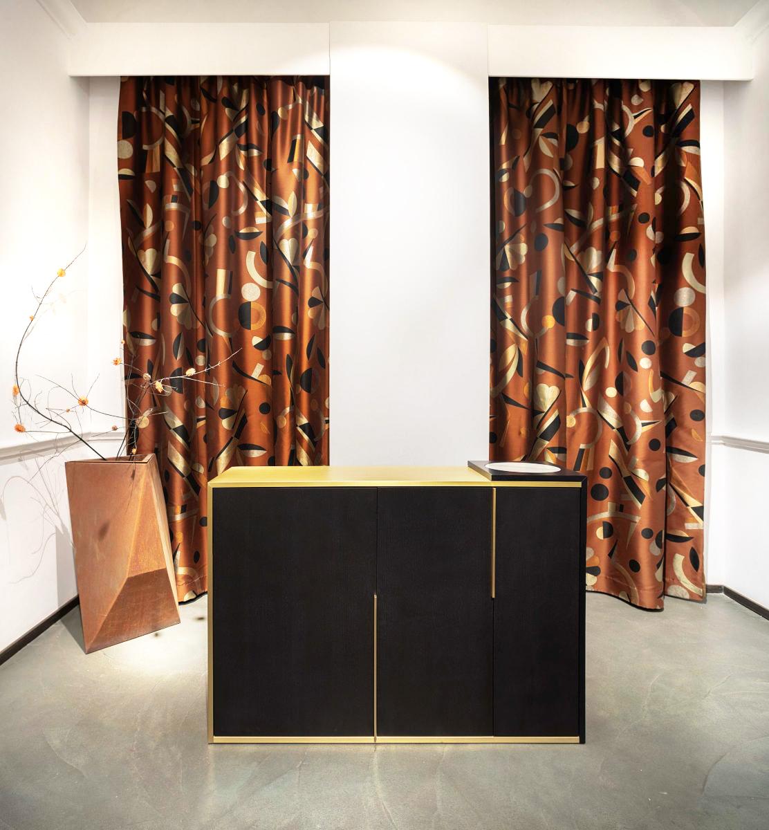 Contemporary 21st Century Marama Sideboard in Black Ash, Satin Brass, Marble, Made in Italy For Sale
