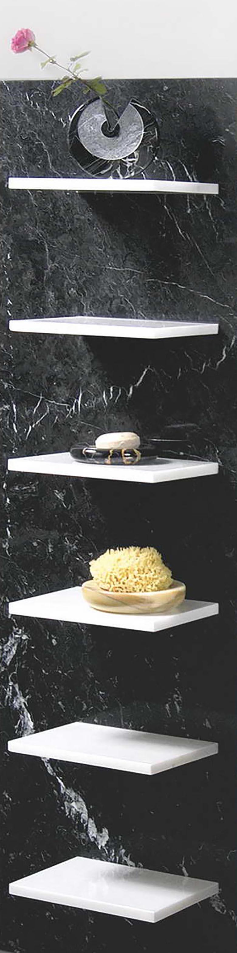 Aquarelle à colonne en marbre du 21e siècle avec étagères et miroir de D.Silvestrin Neuf - En vente à massa, IT