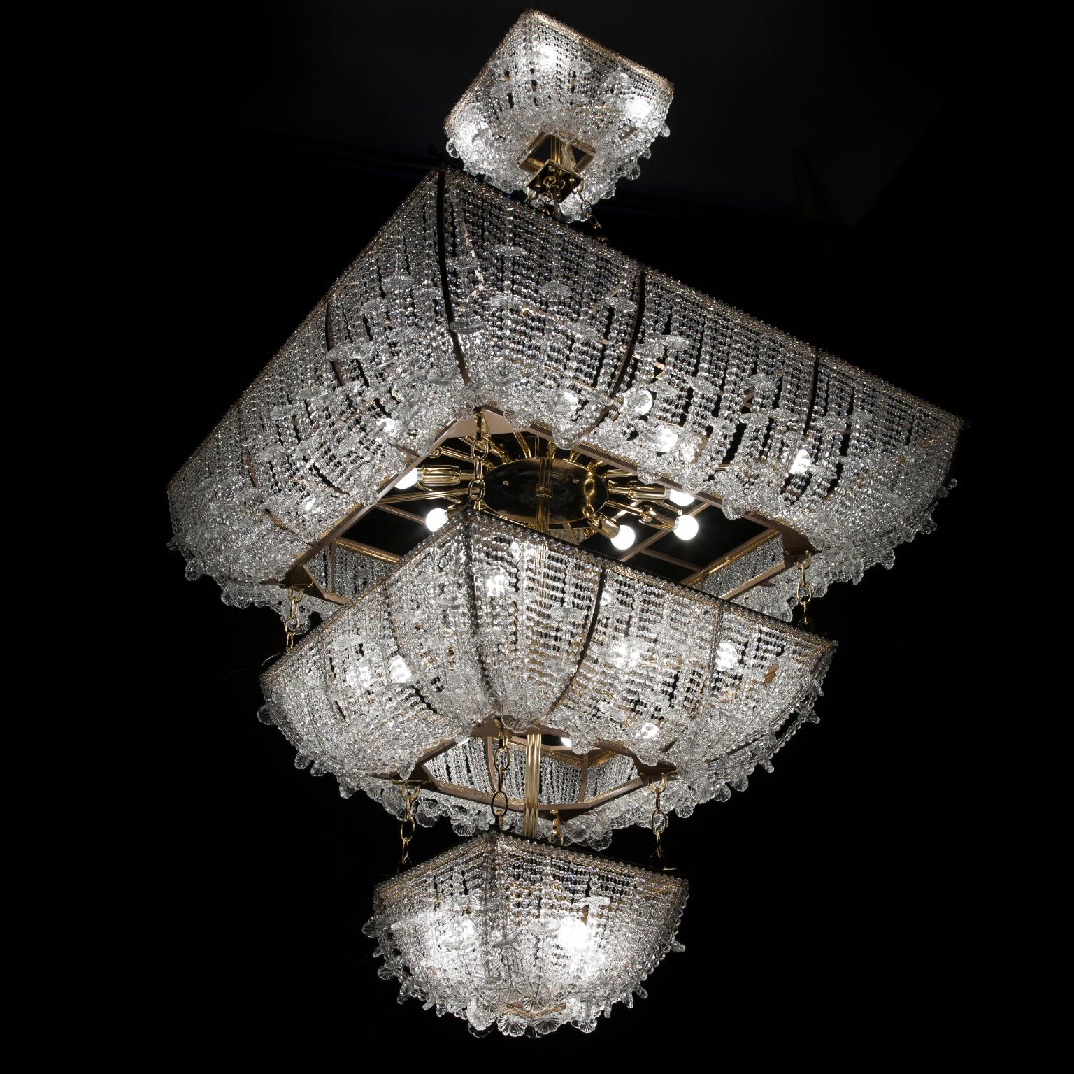 Moderne Lustre Margherita du 21e siècle en cristal et verre soufflé de Patrizia Garganti en vente