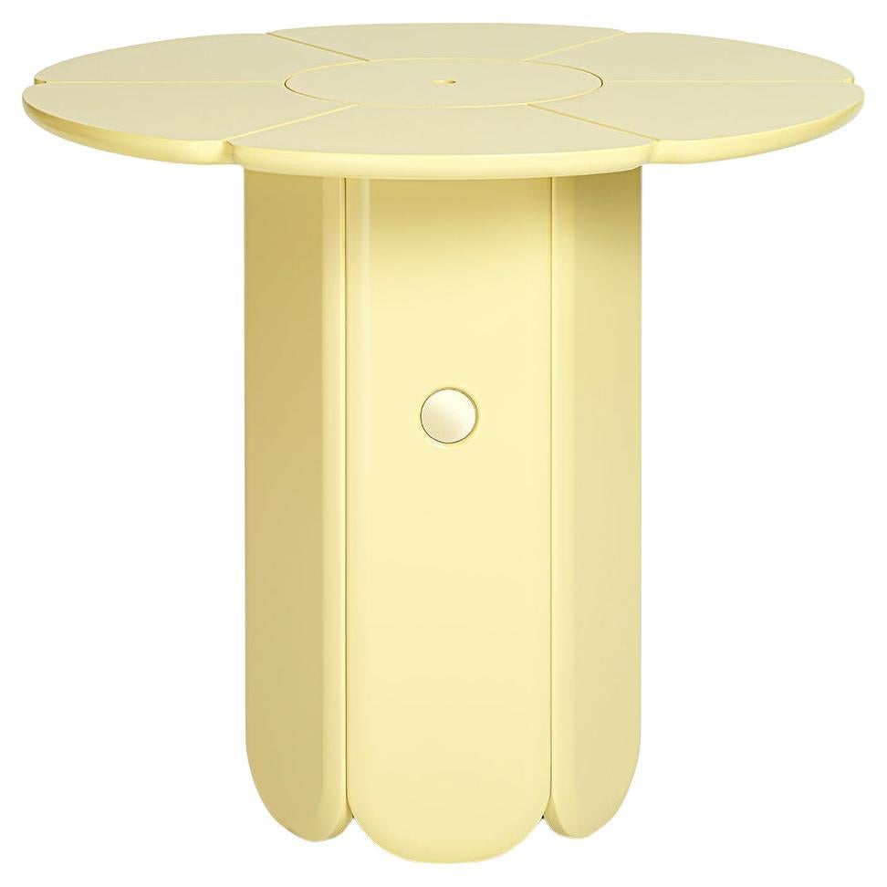 21e siècle Matteo Cibic Yellow Vase Table MDF laqué mat Scapin Collezioni