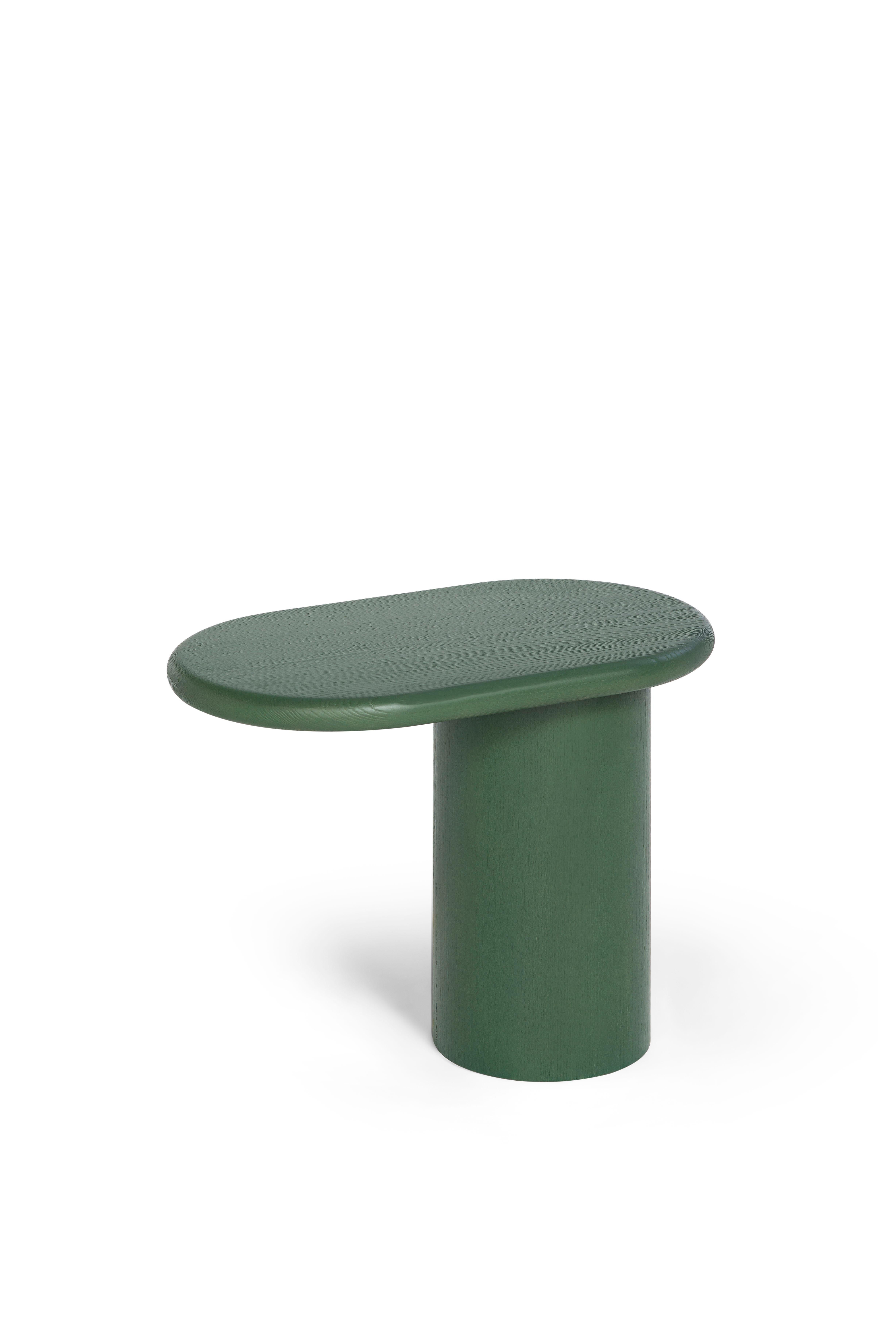 Tacheté Table basse d'appoint Cantilever S en épingle à nourrice en bois verte de Matteo Zorzenoni, XXIe siècle en vente